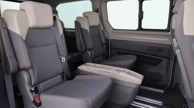 Volkswagen T7 Multivan VW T7 Multivan Business ÜH eHybrid 180 kW 4M Ansicht 20