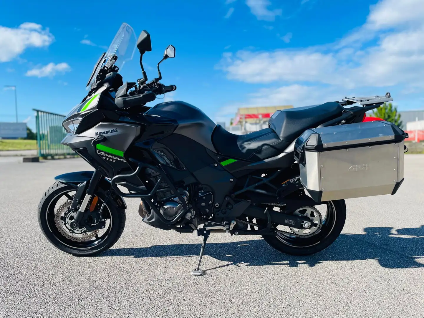 Kawasaki Versys 1000 Negru - 1