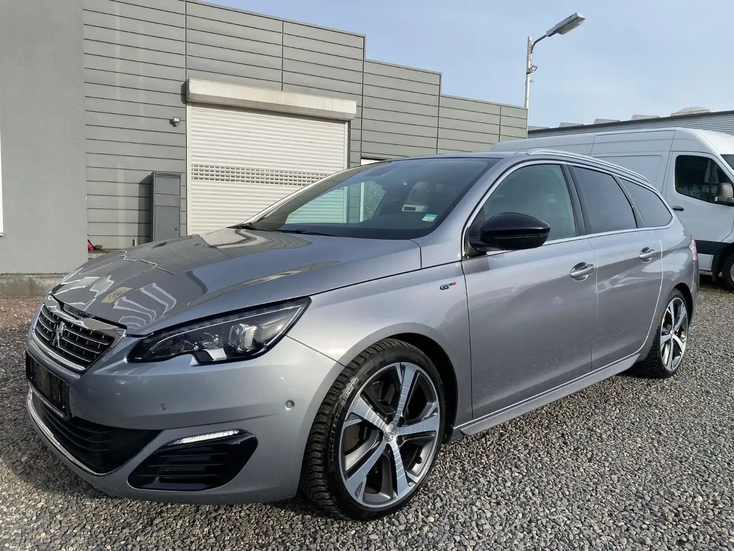 Peugeot 308 SW GT*1.Hand*TüvNeu*Automatik*Pano*RFK Grau - 2