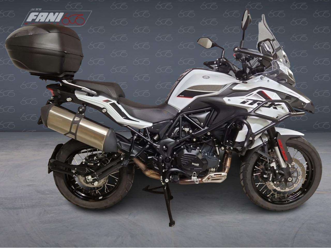 Benelli TRK 502 X