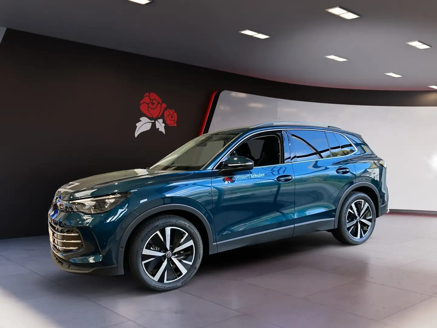 Volkswagen Tiguan Elegance 1.5 eTSI 150 PS 7-Gang-DSG Blue - 2