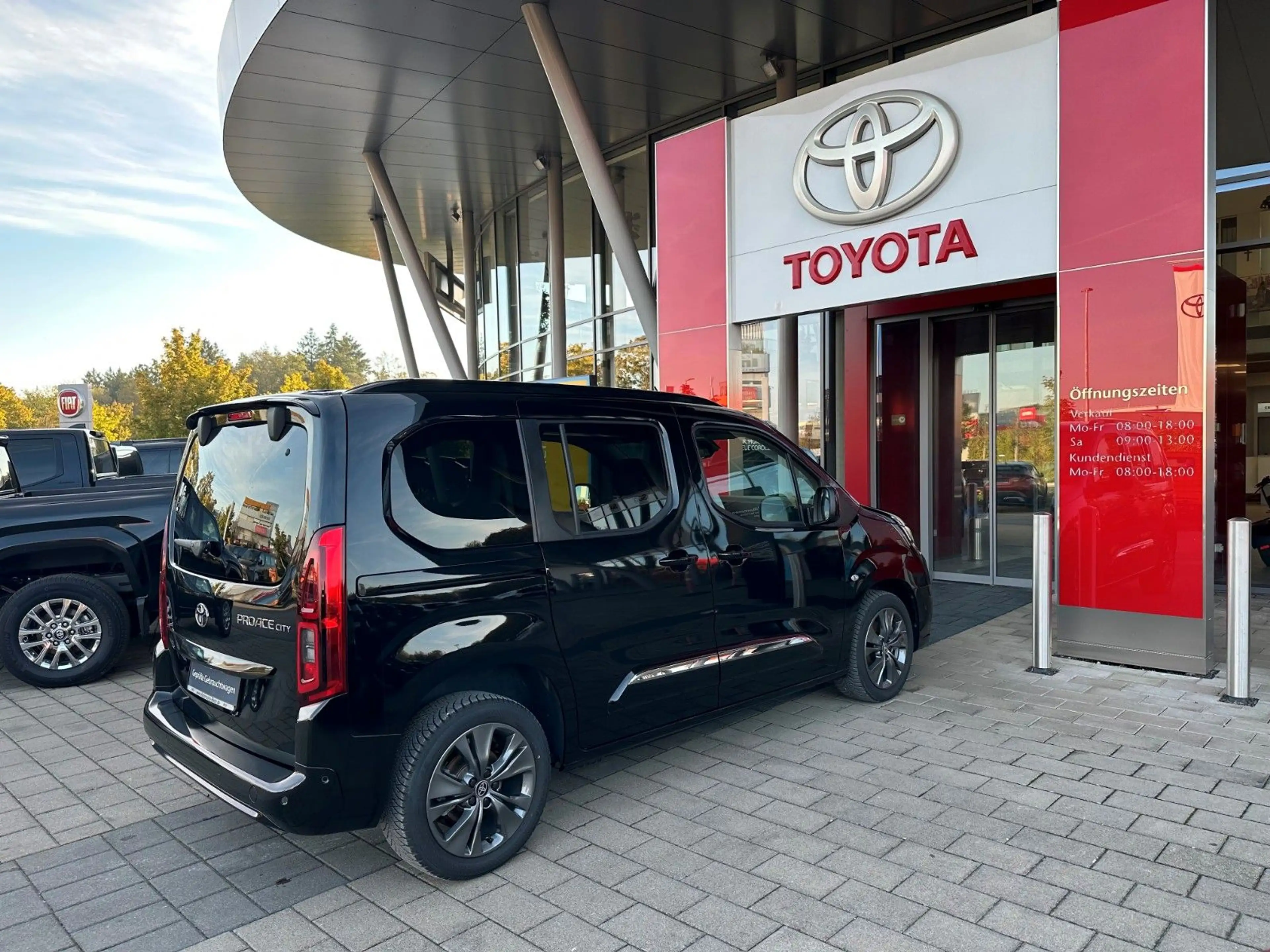 Toyota Proace City Verso L1 Lounge, NAVI, PANO, LED — photo 5