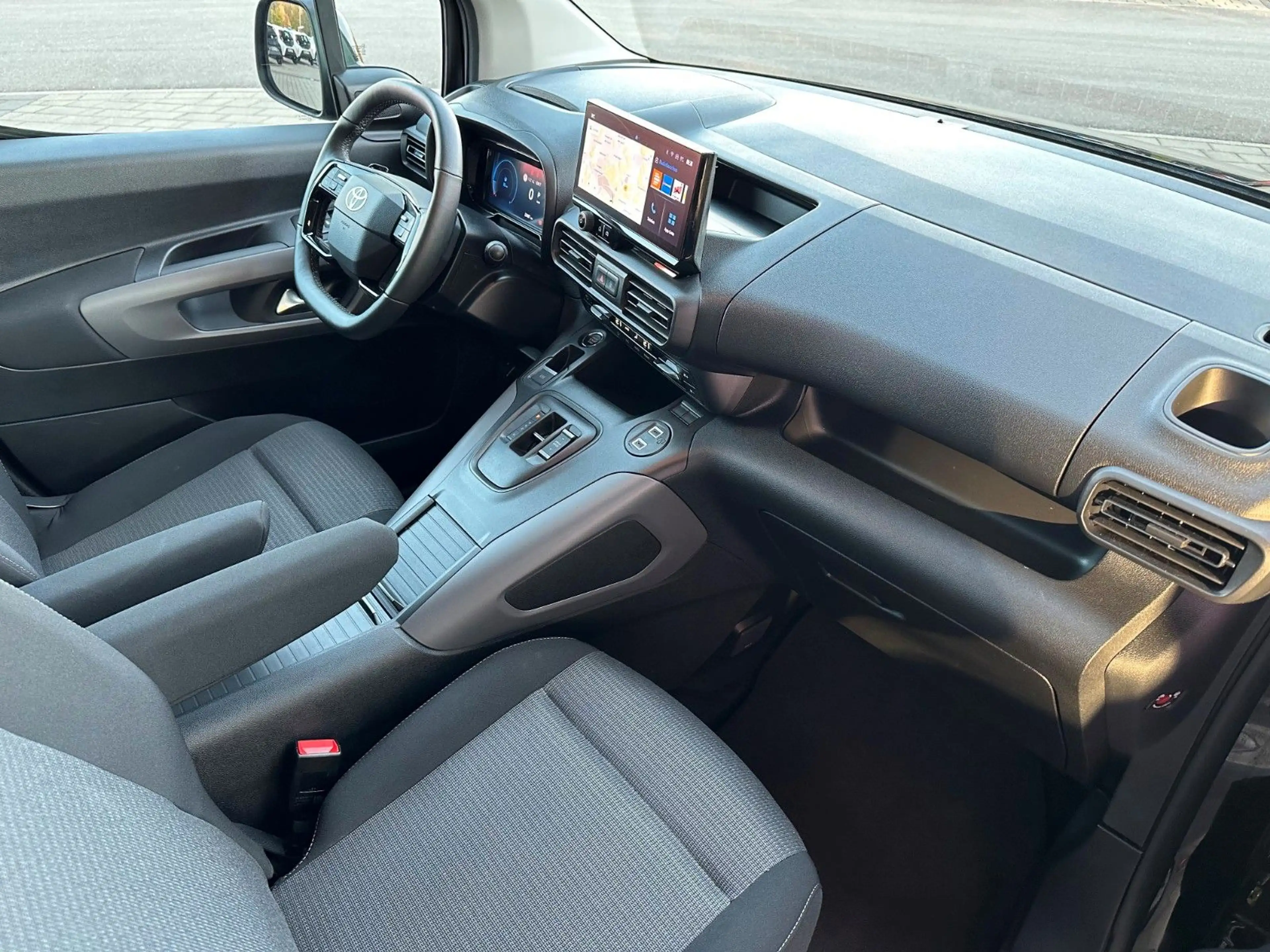 Toyota Proace City Verso L1 Lounge, NAVI, PANO, LED — photo 11