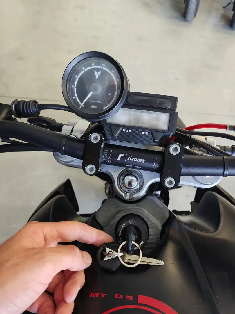 Yamaha MT-03 - SOLO EXPORT Nero - 2