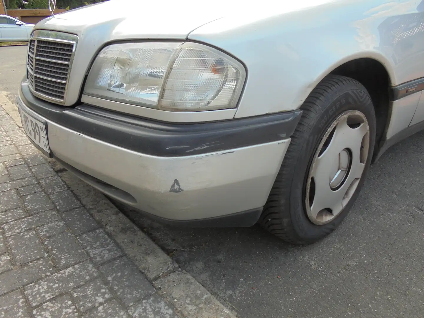 Mercedes-Benz C 180 C-Klasse Classic Ezüst - 2