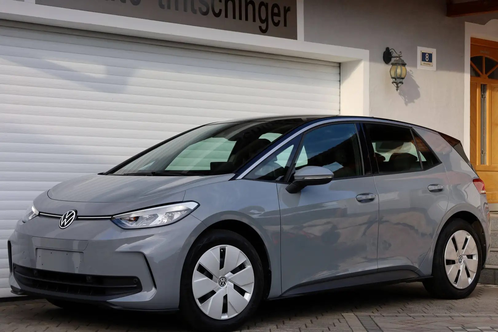 Volkswagen ID.3 ID.3 PRO 62kWh FACELIFT *18" LED-APP_CONNECT-TEMPOMAT-DAB * Grau - 1