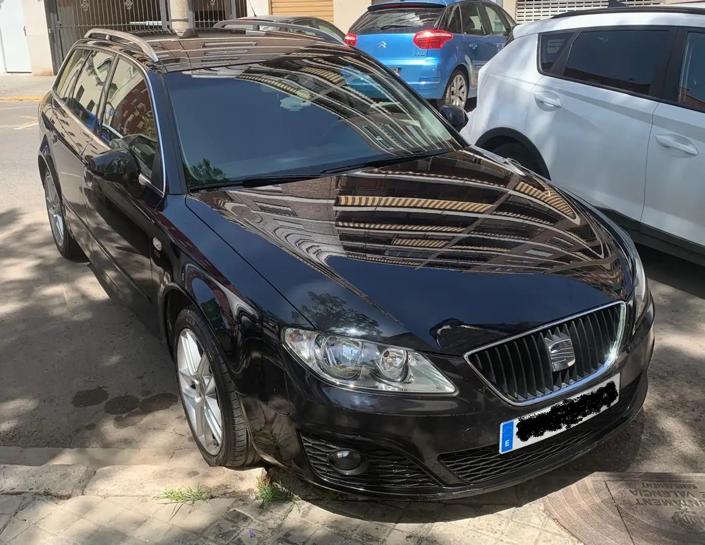 SEAT Exeo Exeo ST 2.0TDI CR Reference 143 Reference Negro - 1