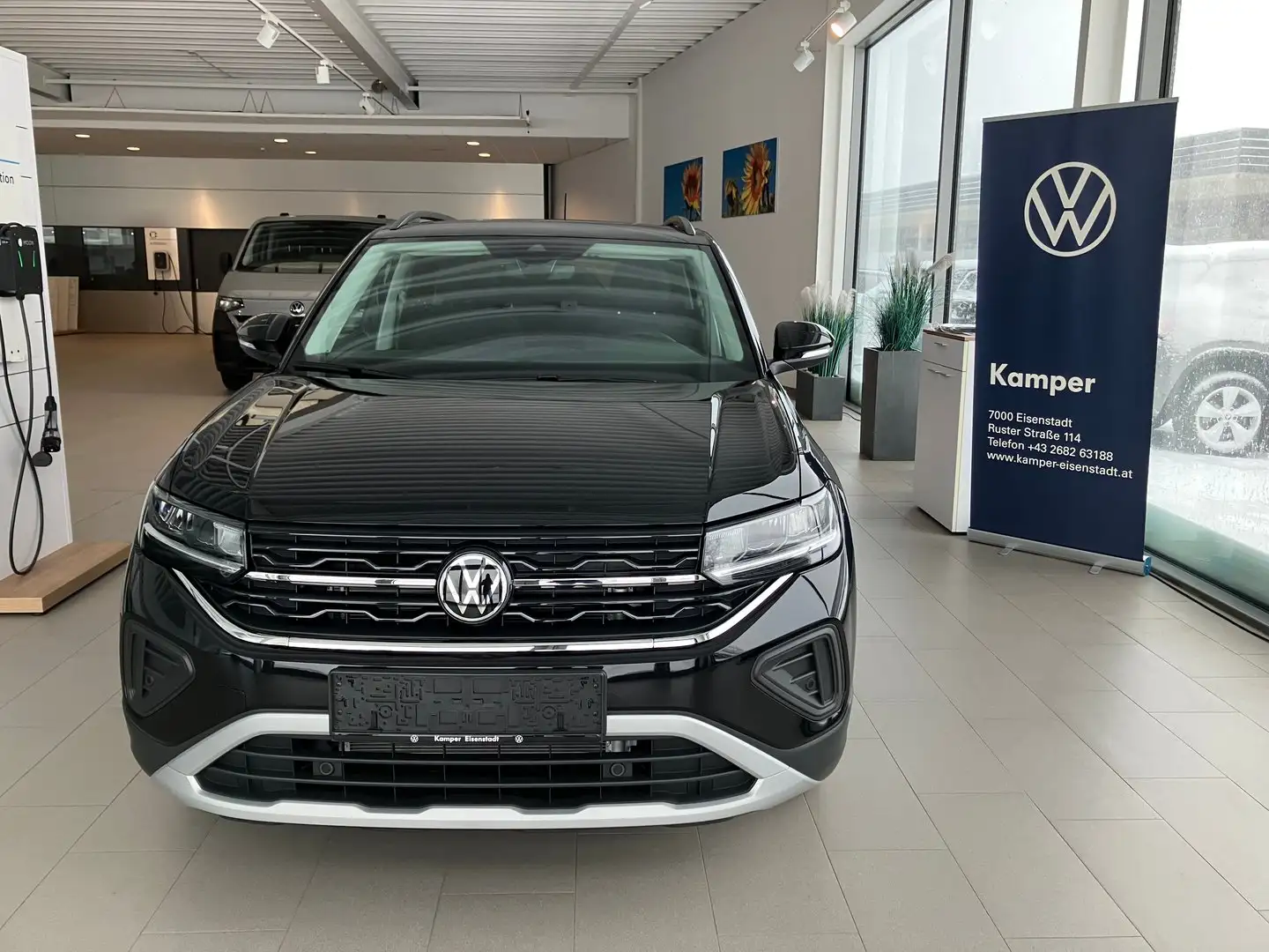 Volkswagen T-Cross Friends TSI DSG Schwarz - 2