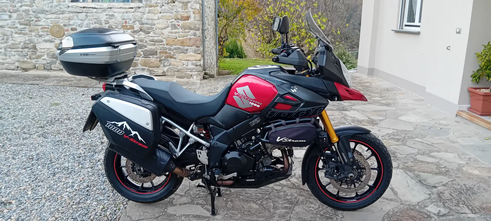 Suzuki V-Strom 1000 Abs Roşu - 2
