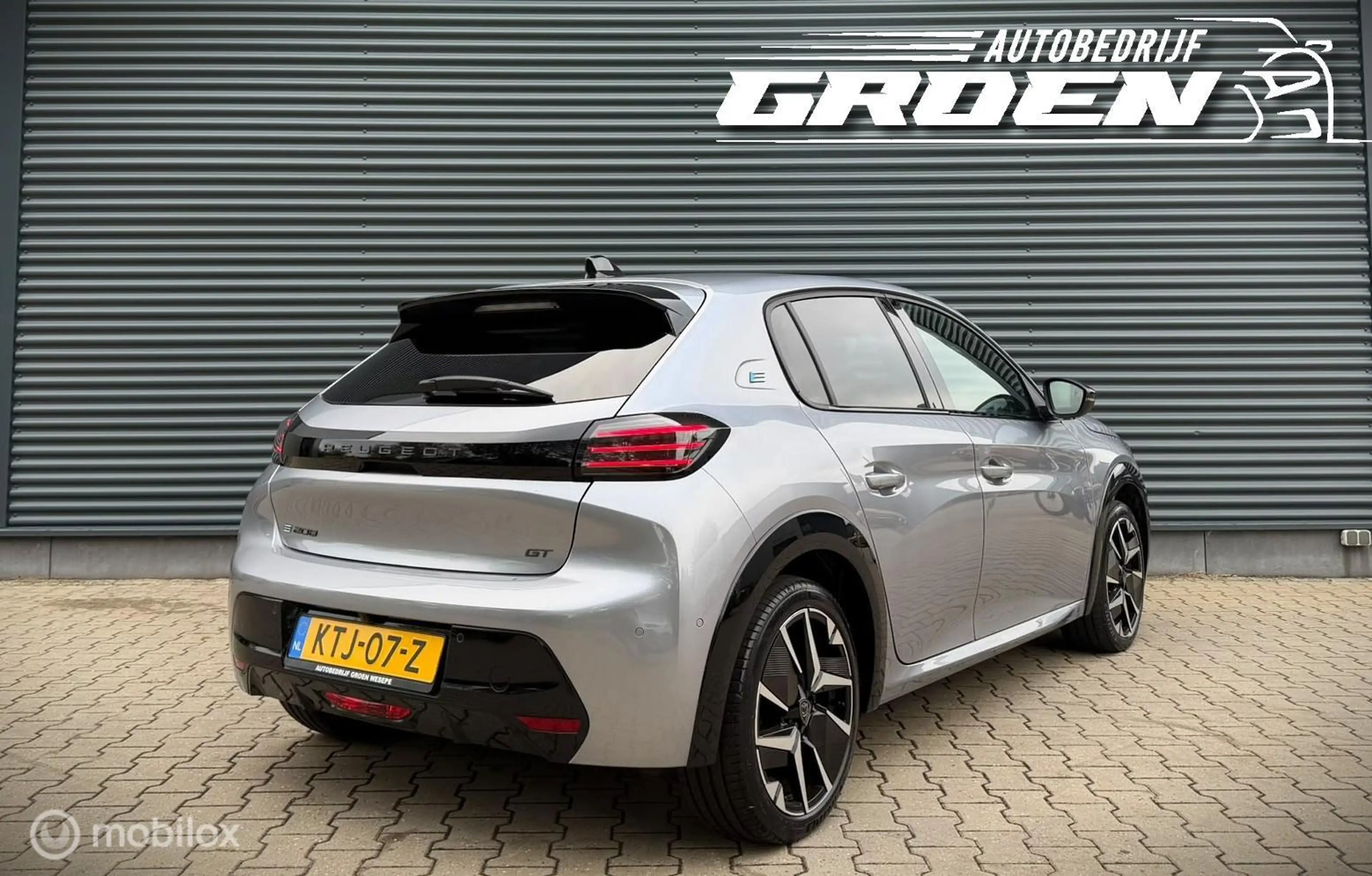 Peugeot e-208 EV GT 51 kWh CAMERA|KEYLES|LED|CARPLAY|ALCANT — photo 8