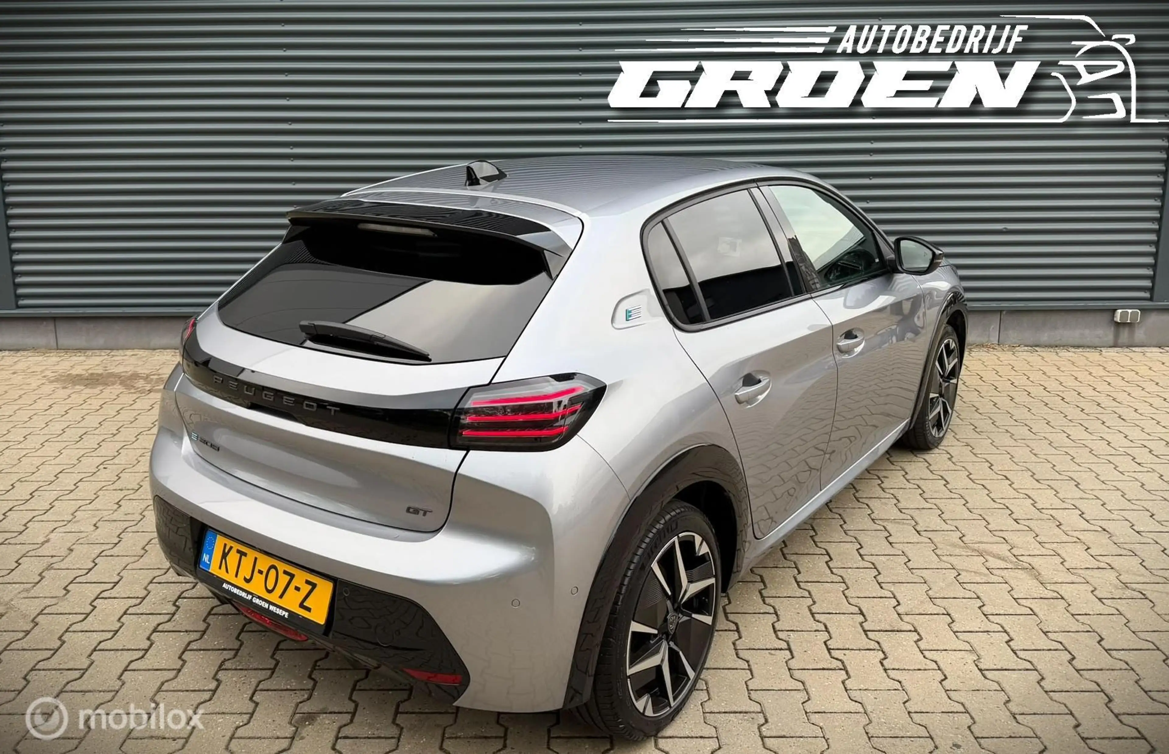 Peugeot e-208 EV GT 51 kWh CAMERA|KEYLES|LED|CARPLAY|ALCANT — photo 10