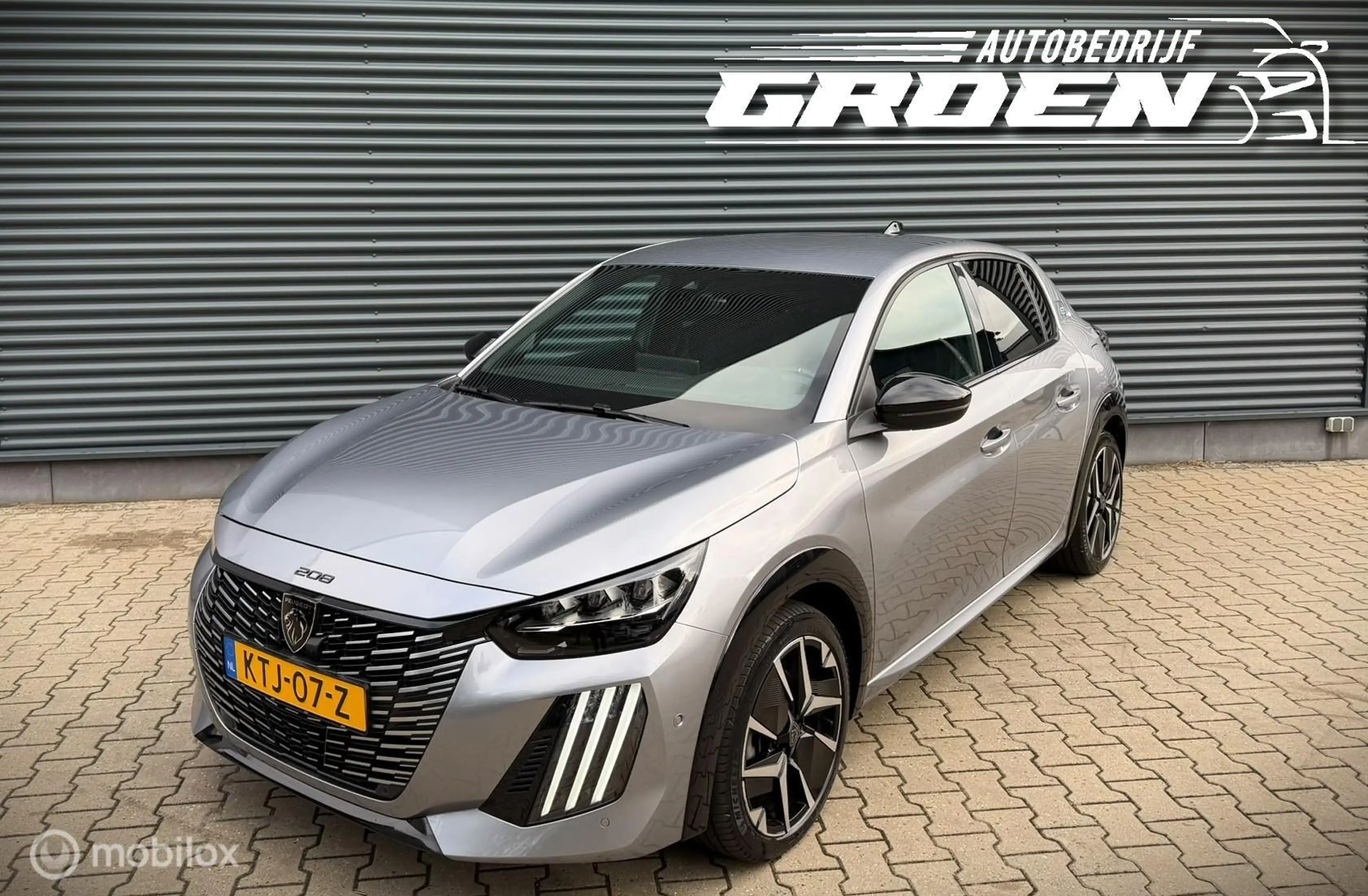Peugeot e-208 EV GT 51 kWh CAMERA|KEYLES|LED|CARPLAY|ALCANT — photo 16