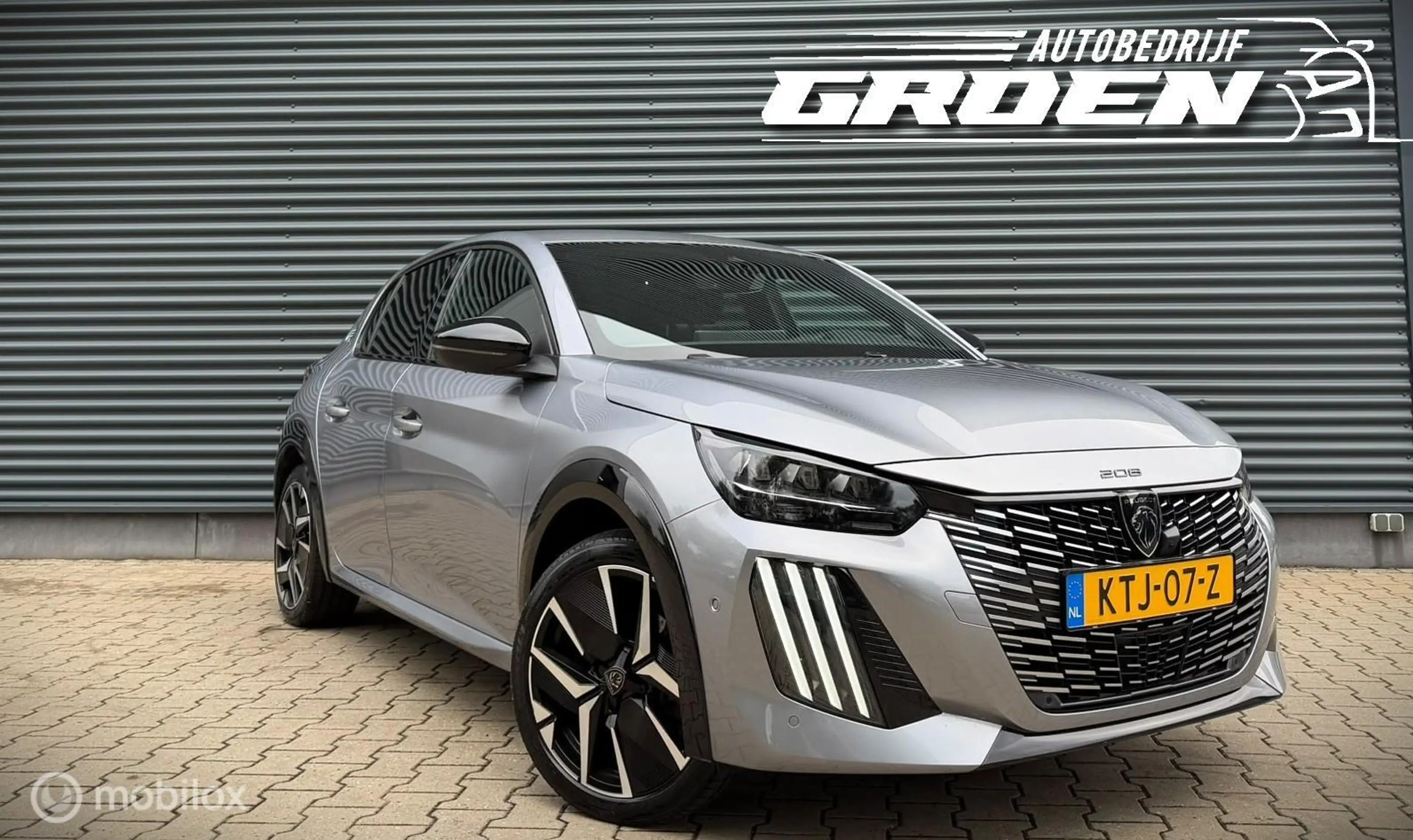 Peugeot e-208 EV GT 51 kWh CAMERA|KEYLES|LED|CARPLAY|ALCANT — photo 2
