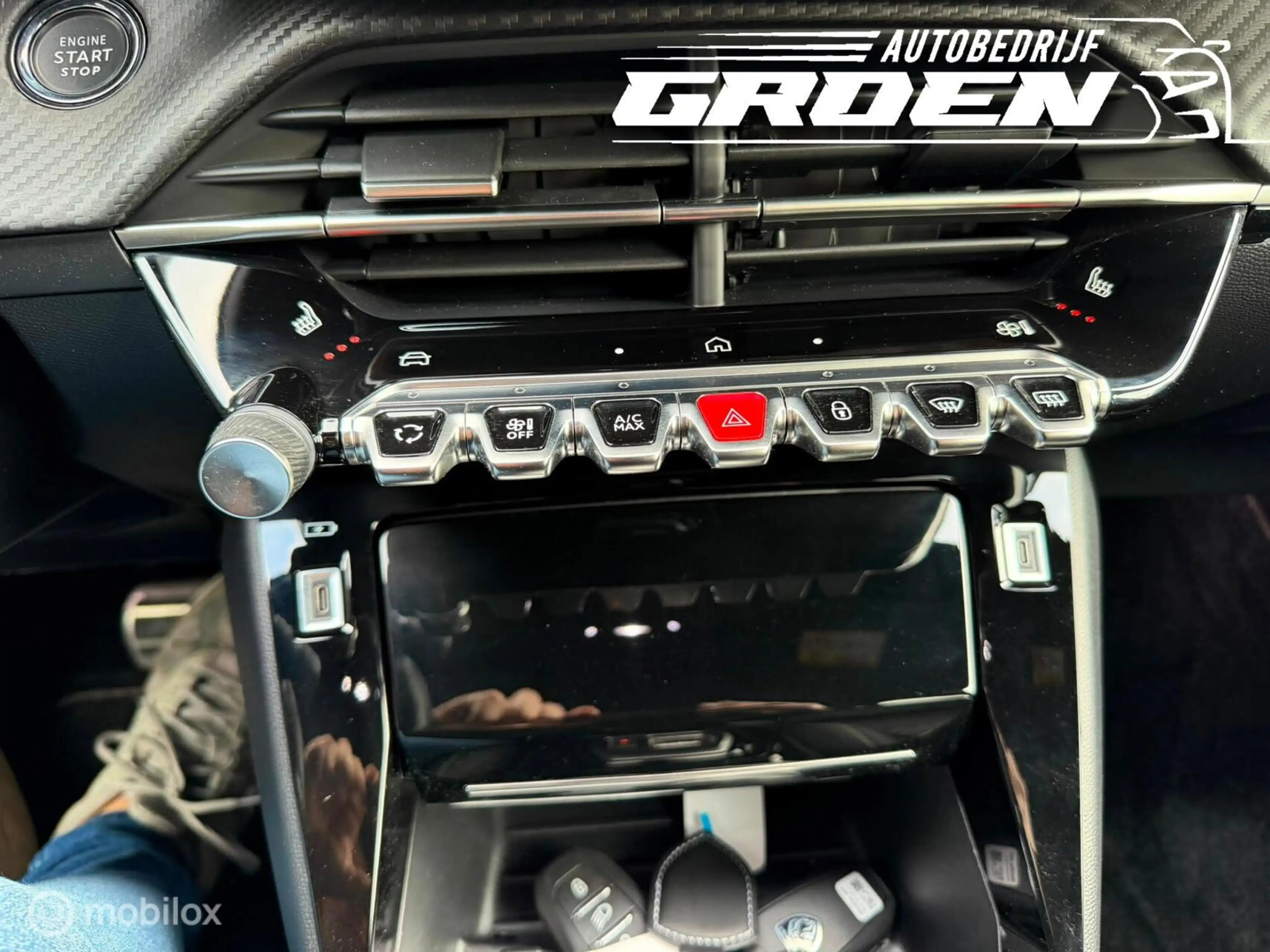 Peugeot e-208 EV GT 51 kWh CAMERA|KEYLES|LED|CARPLAY|ALCANT — photo 21