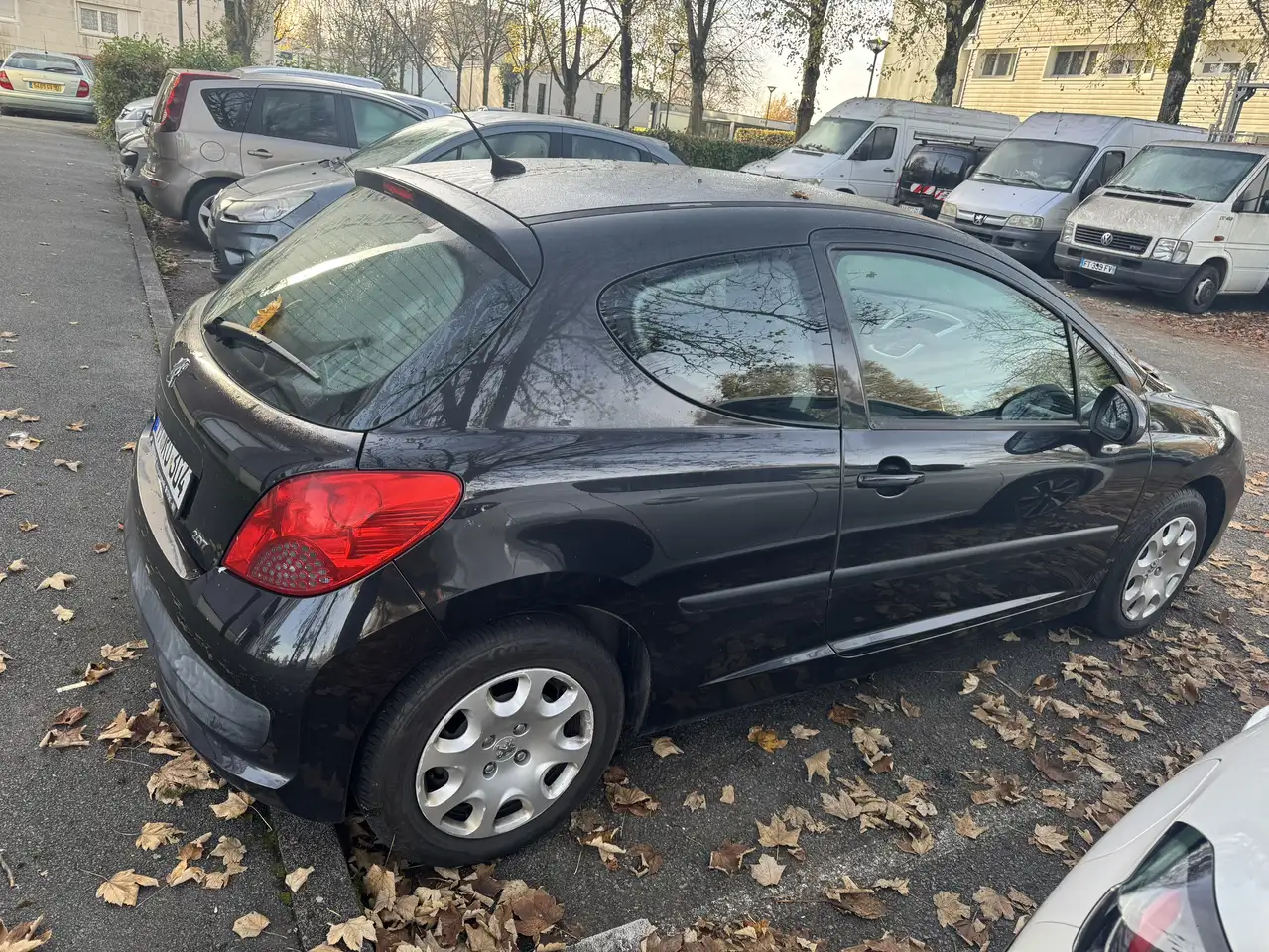 Peugeot 207 1.6 HDi 16v 110ch FAP Sport