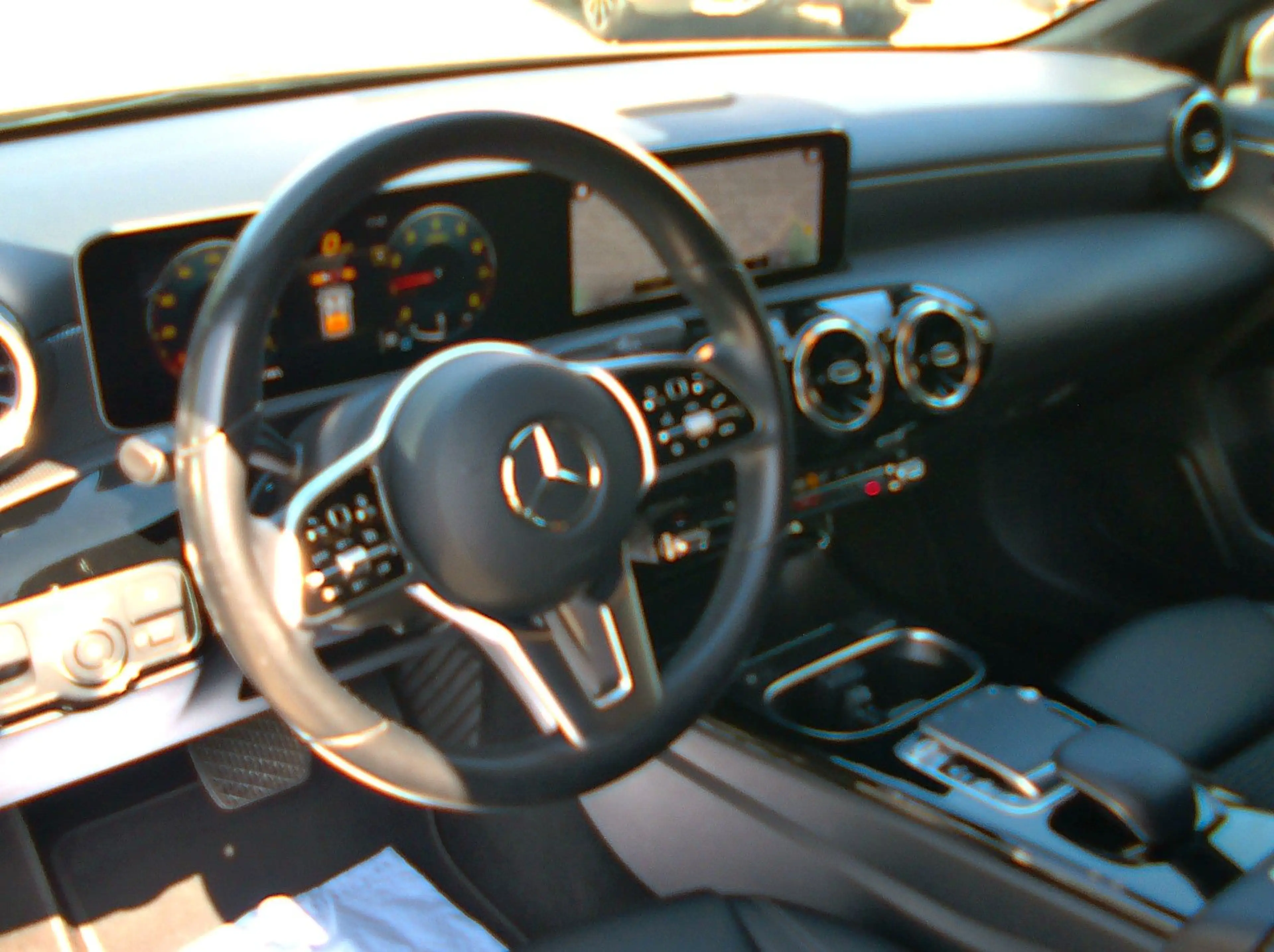 Mercedes-Benz A 220 DCT — photo 8