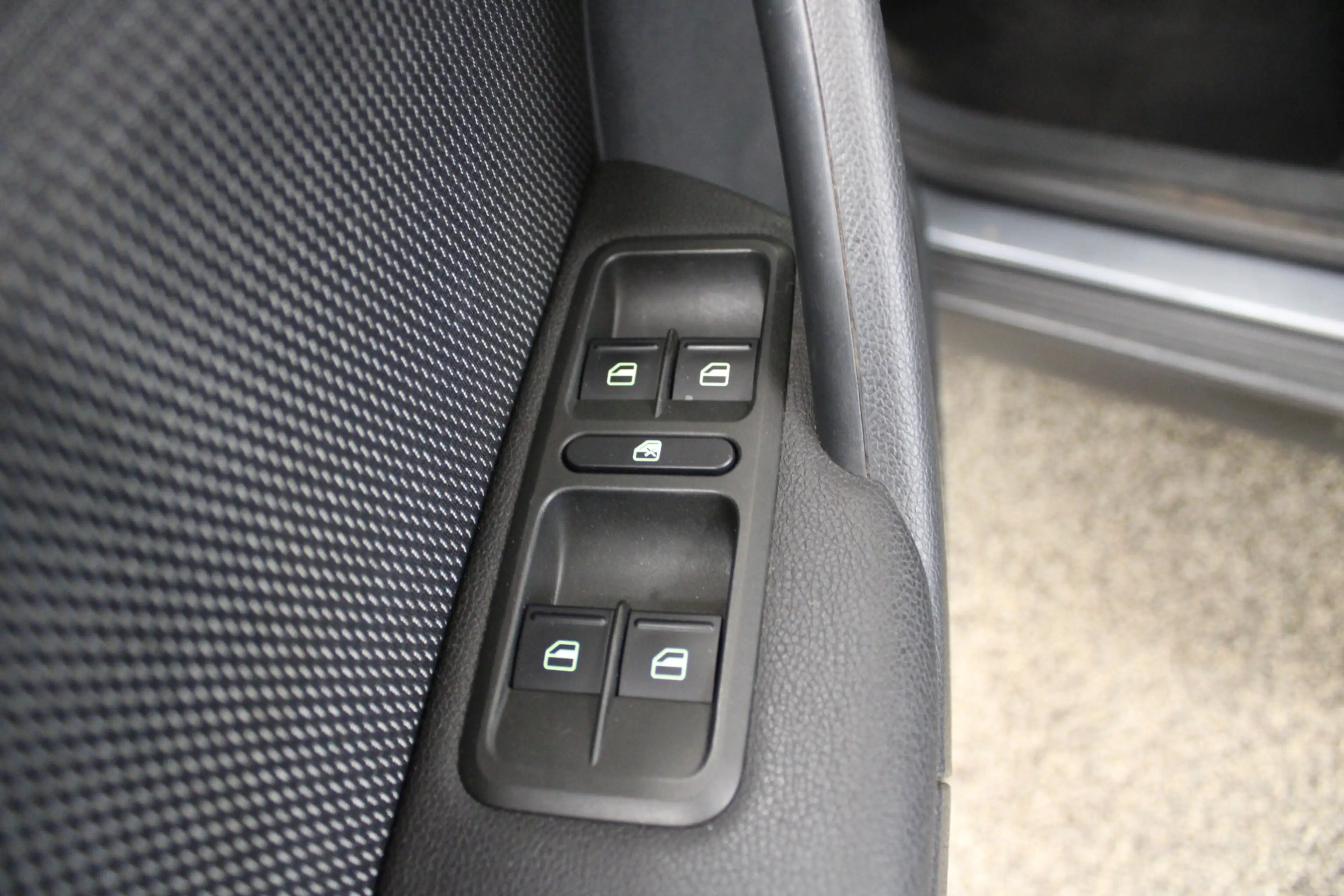 Skoda Yeti 1.2 TSI Ambition — photo 20