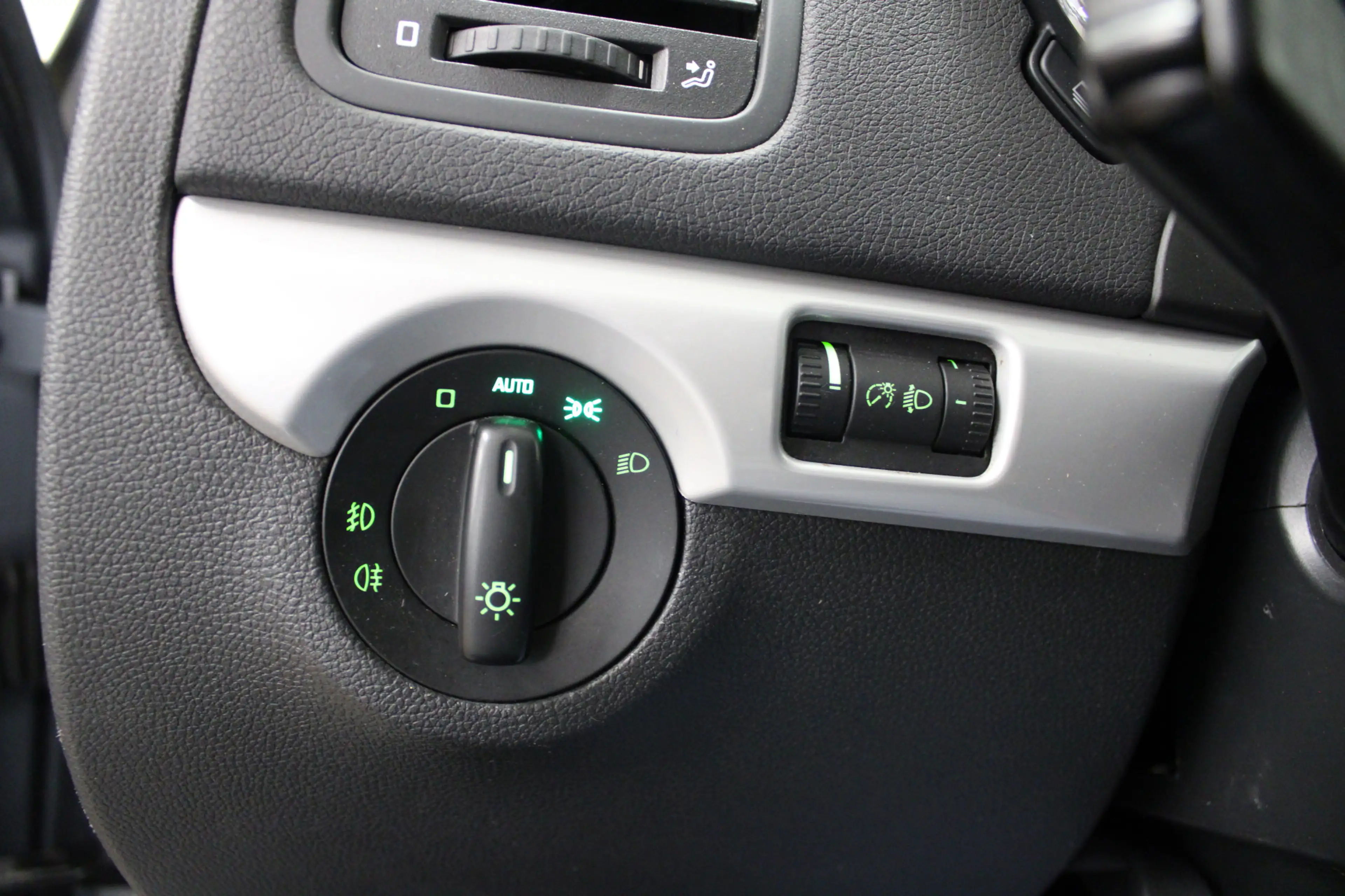 Skoda Yeti 1.2 TSI Ambition — photo 21