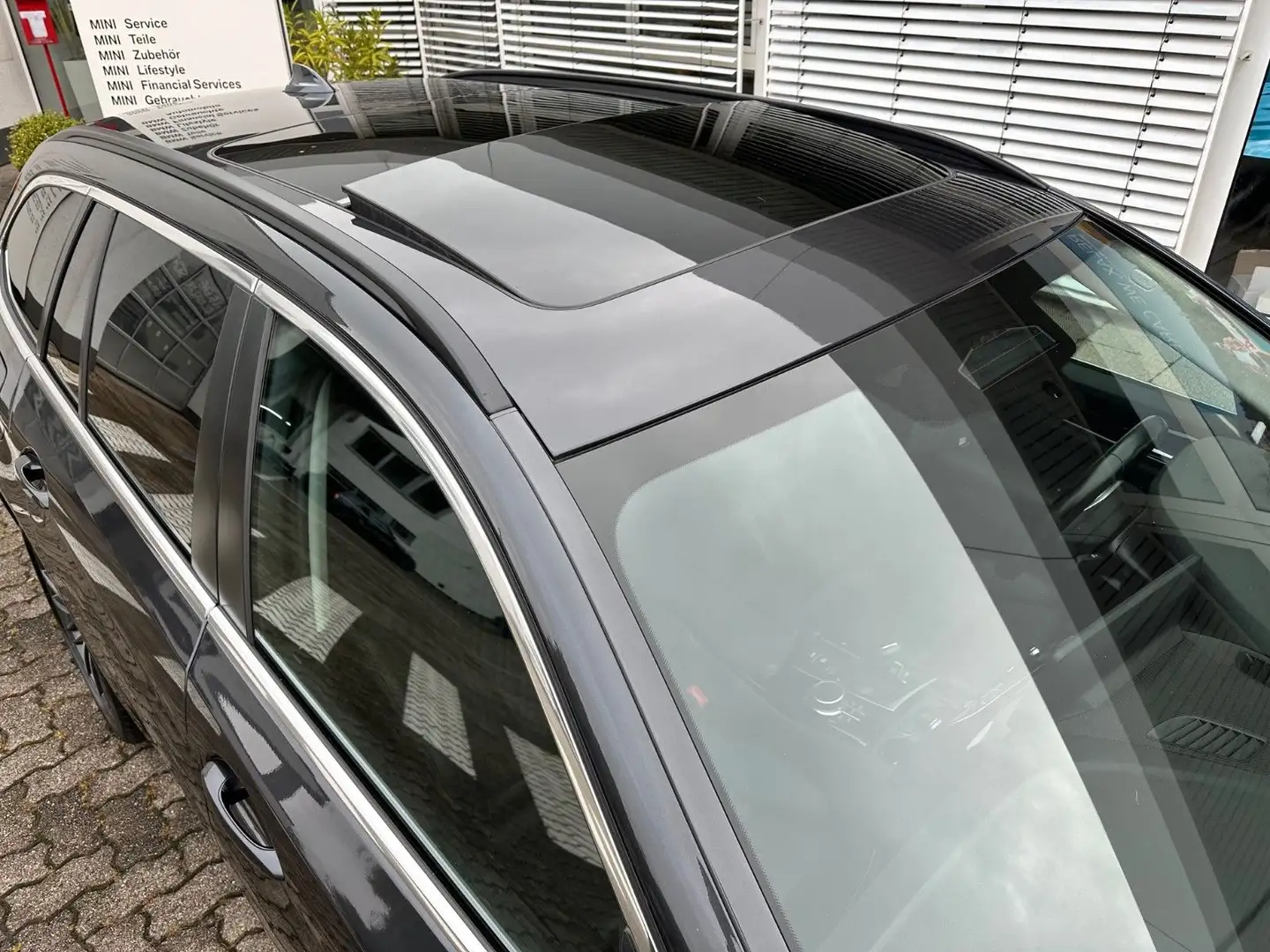 BMW 530 d xDrive Touring +PanoDach+akt.Temp.+LiveCoPr Gris - 2