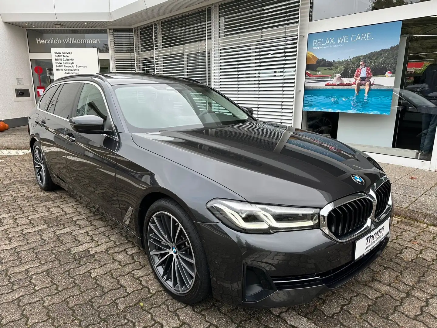 BMW 530 d xDrive Touring +PanoDach+akt.Temp.+LiveCoPr Gris - 1
