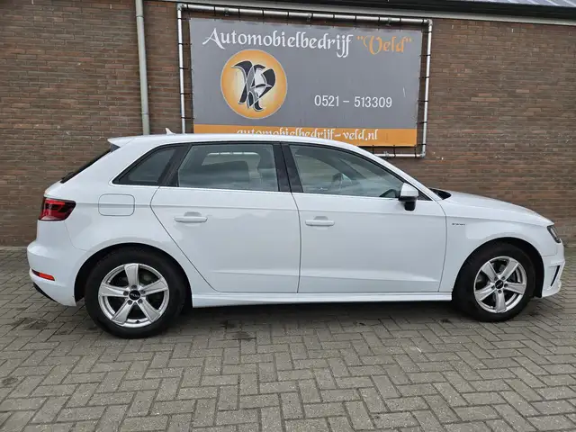 Audi A3 view 23