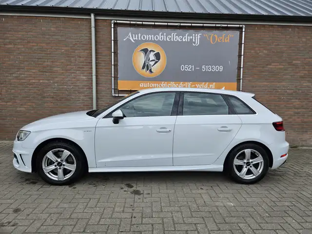Audi A3 view 3
