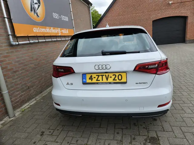 Audi A3 view 22
