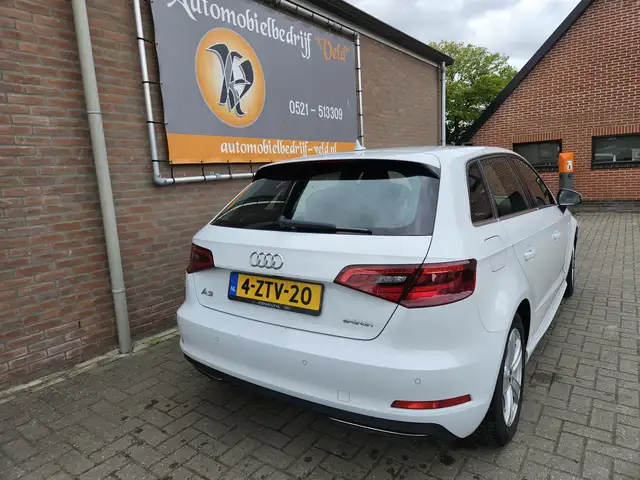 Audi A3 view 21