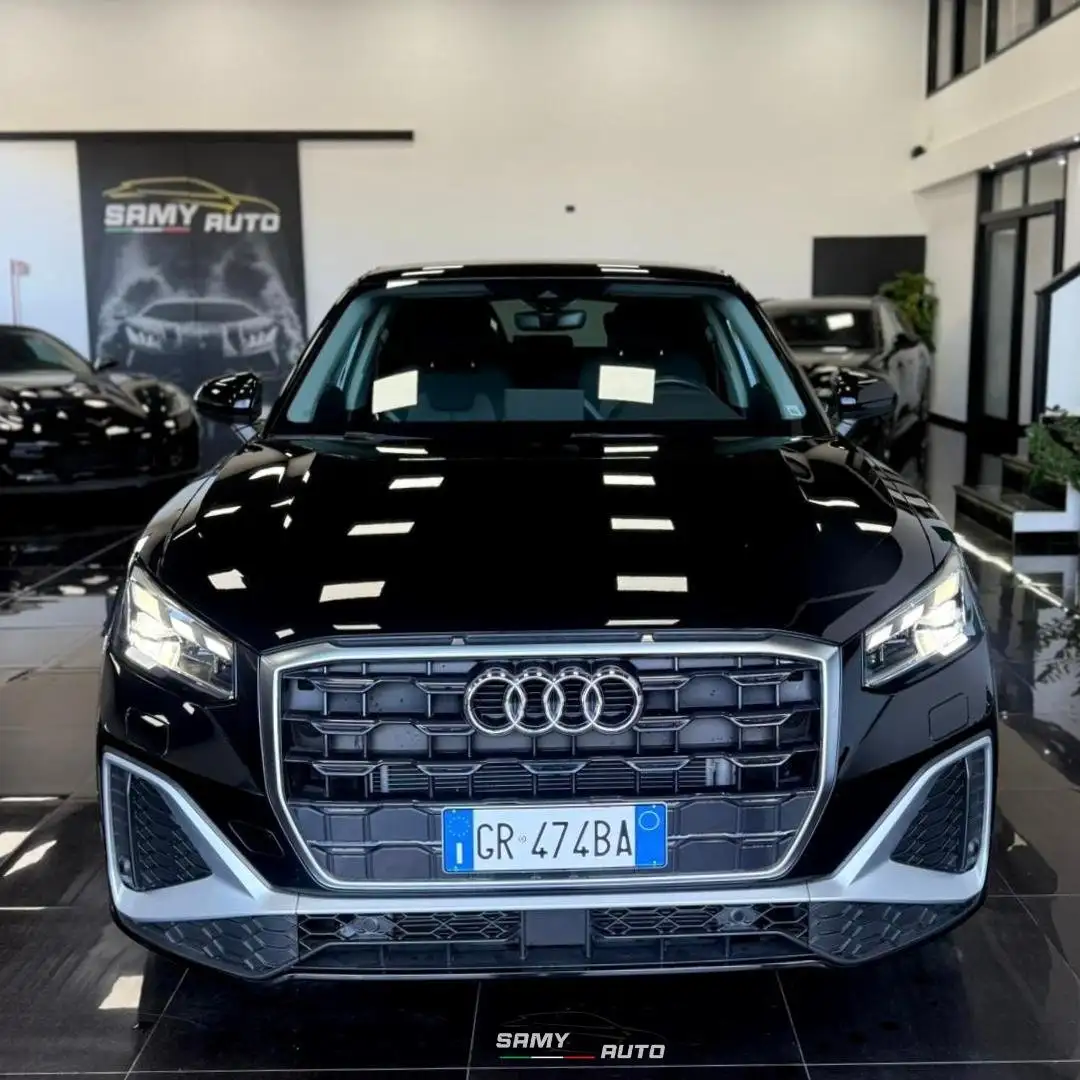Audi Q2 30 2.0 tdi S line edition s-tronic Schwarz - 1