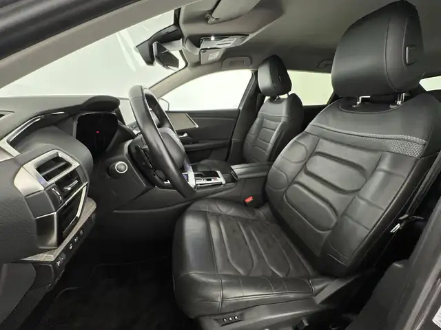 Citroen C5 X view 11