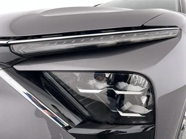 Citroen C5 X view 6