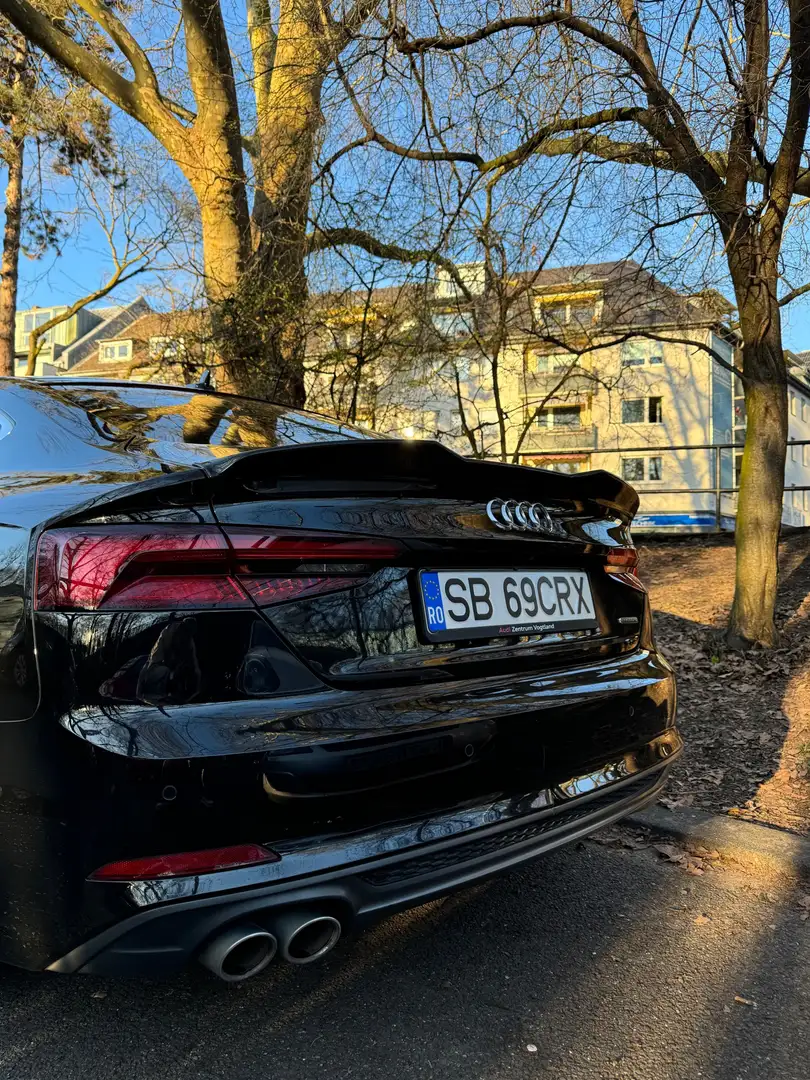 Audi A5 Sportback 2.0 TDI quattro 3SLINE - 2