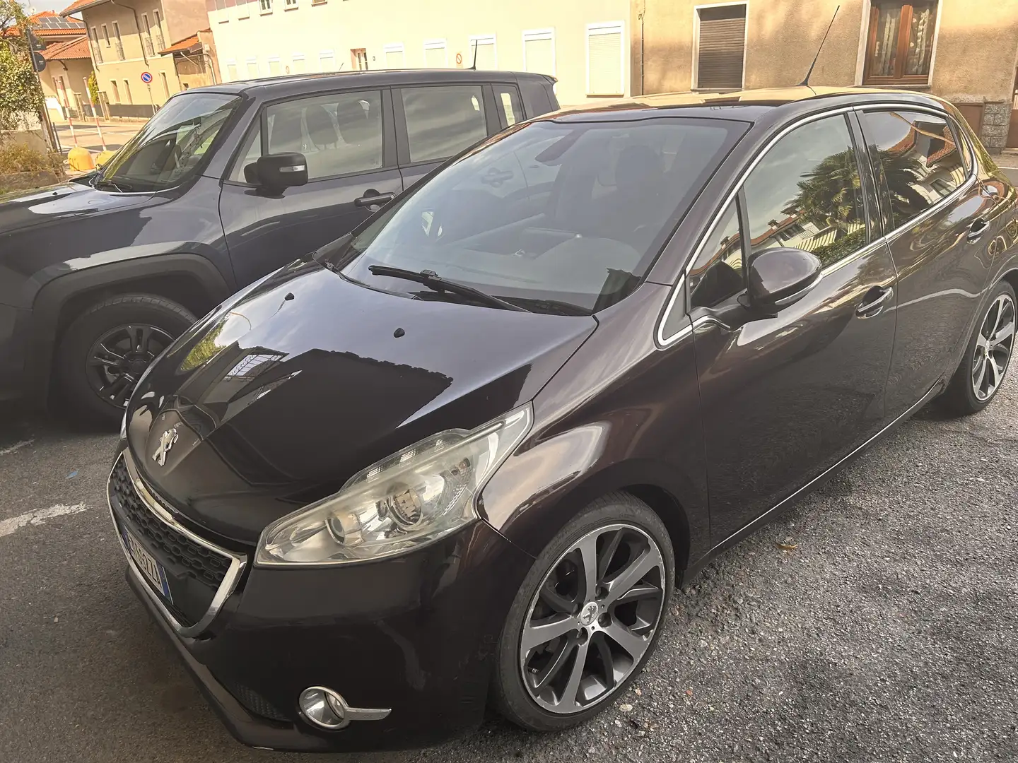 Peugeot 208 5p 1.6 vti 16v Allure - 1