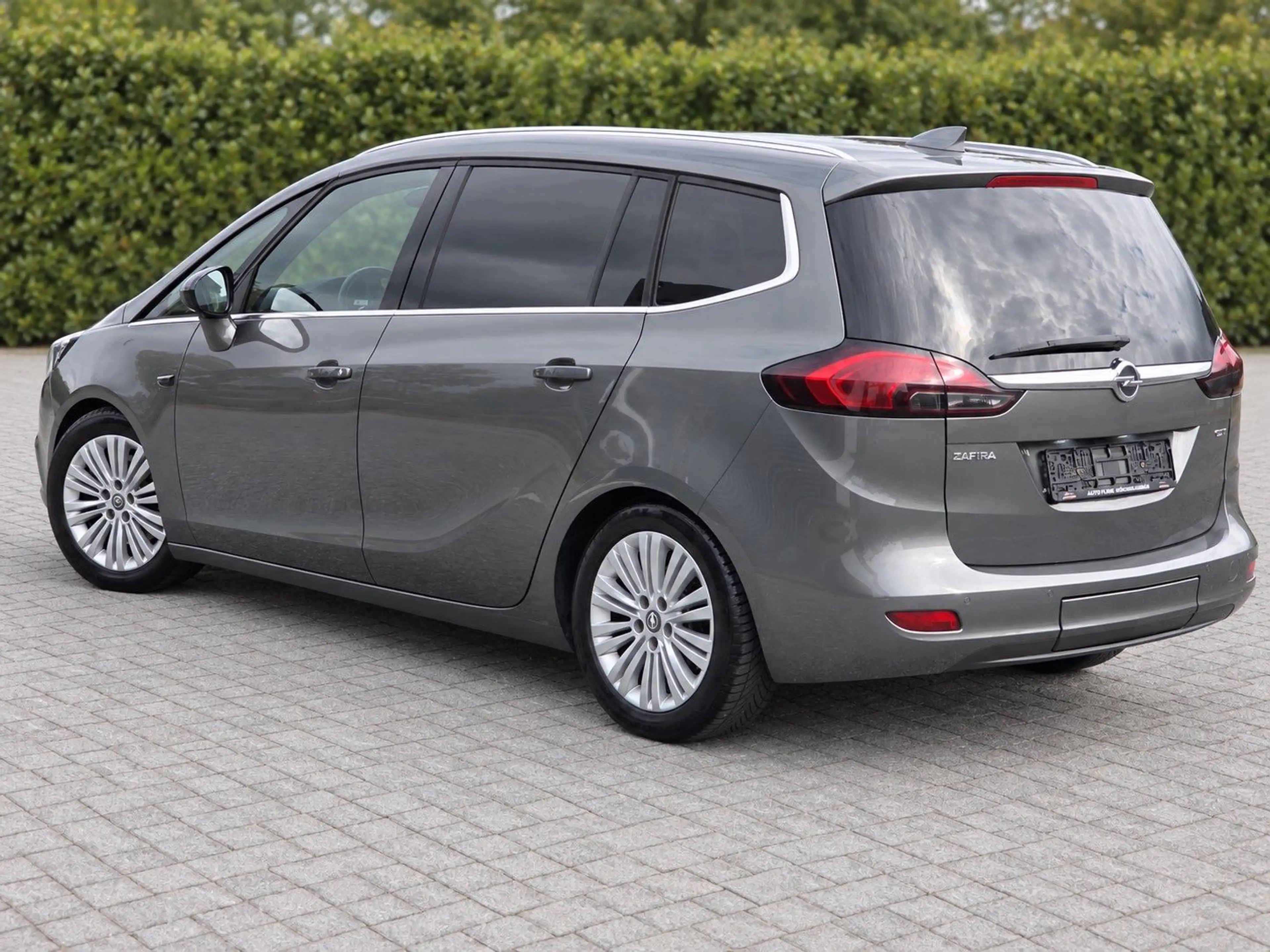 Opel Zafira C 2.0 CDTI 170 PS LED NAVI RKF PDC — photo 7