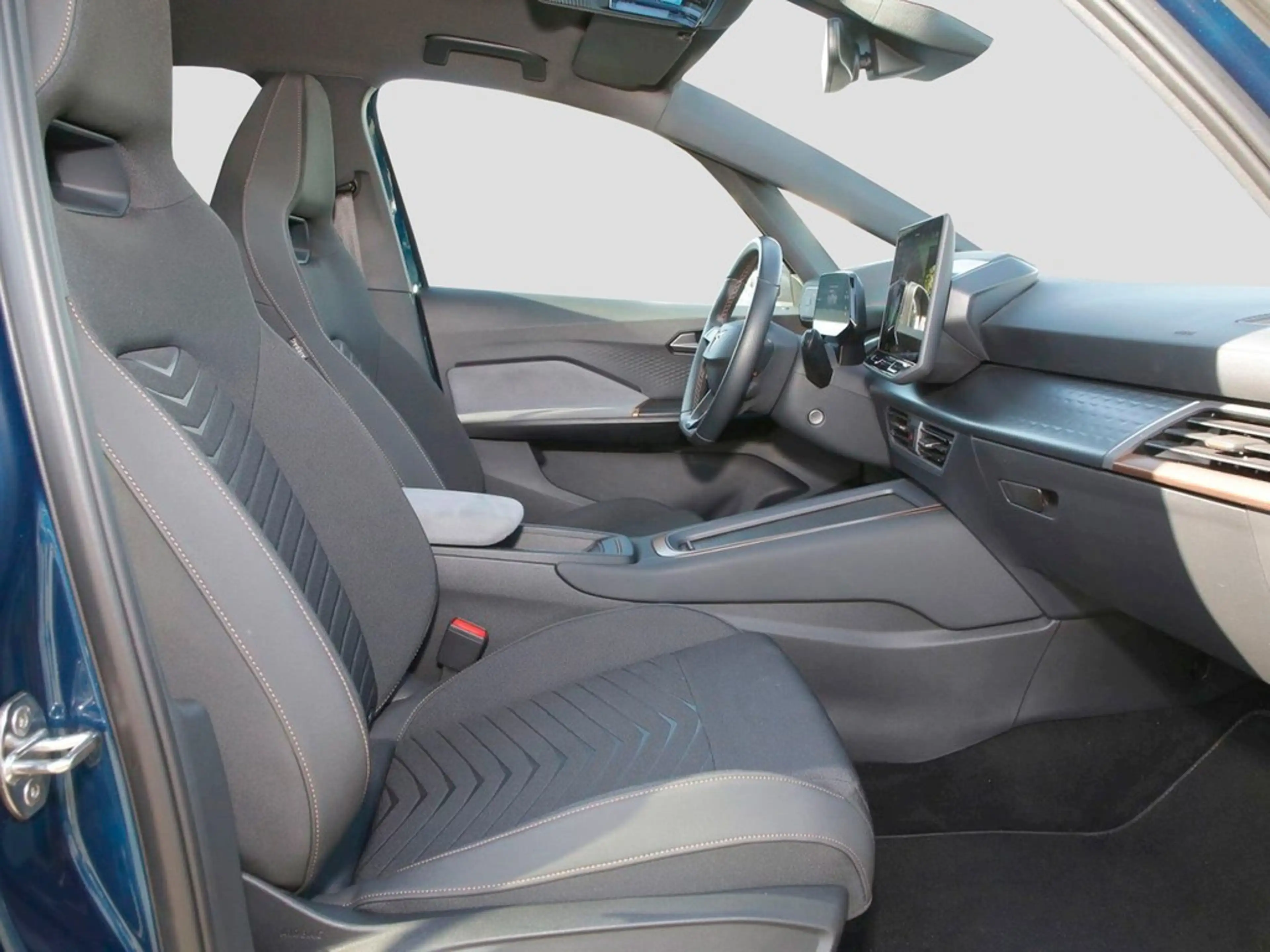 CUPRA Born 170 kW 19" ACC NAVI 360 SHZ LED Connect — photo 8