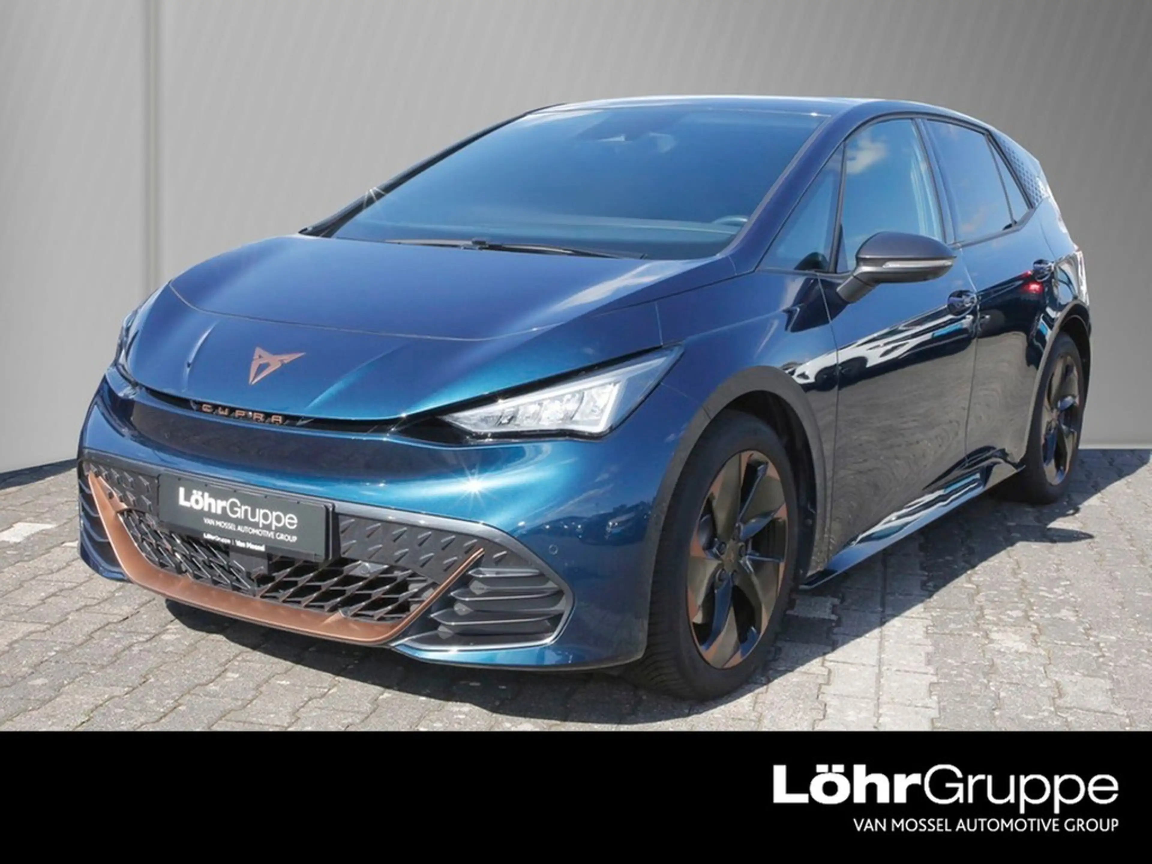 CUPRA Born 170 kW 19" ACC NAVI 360 SHZ LED Connect