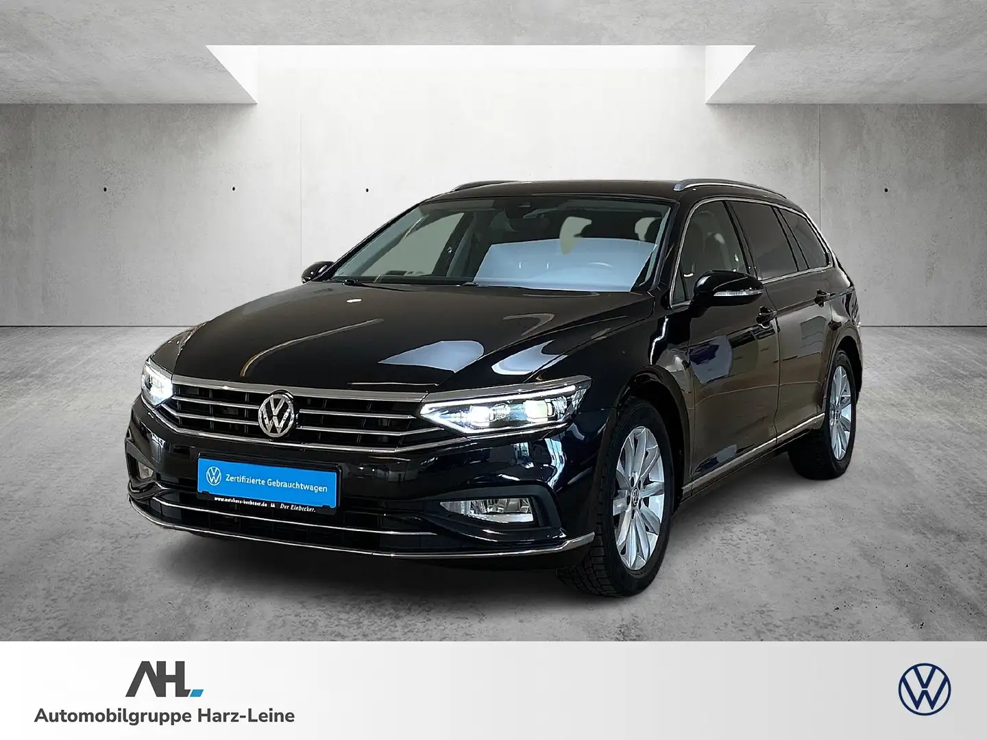 Volkswagen Passat Variant 2.0 TDI Elegance Navi AHK RFK DAB AppConnect Schwarz - 1