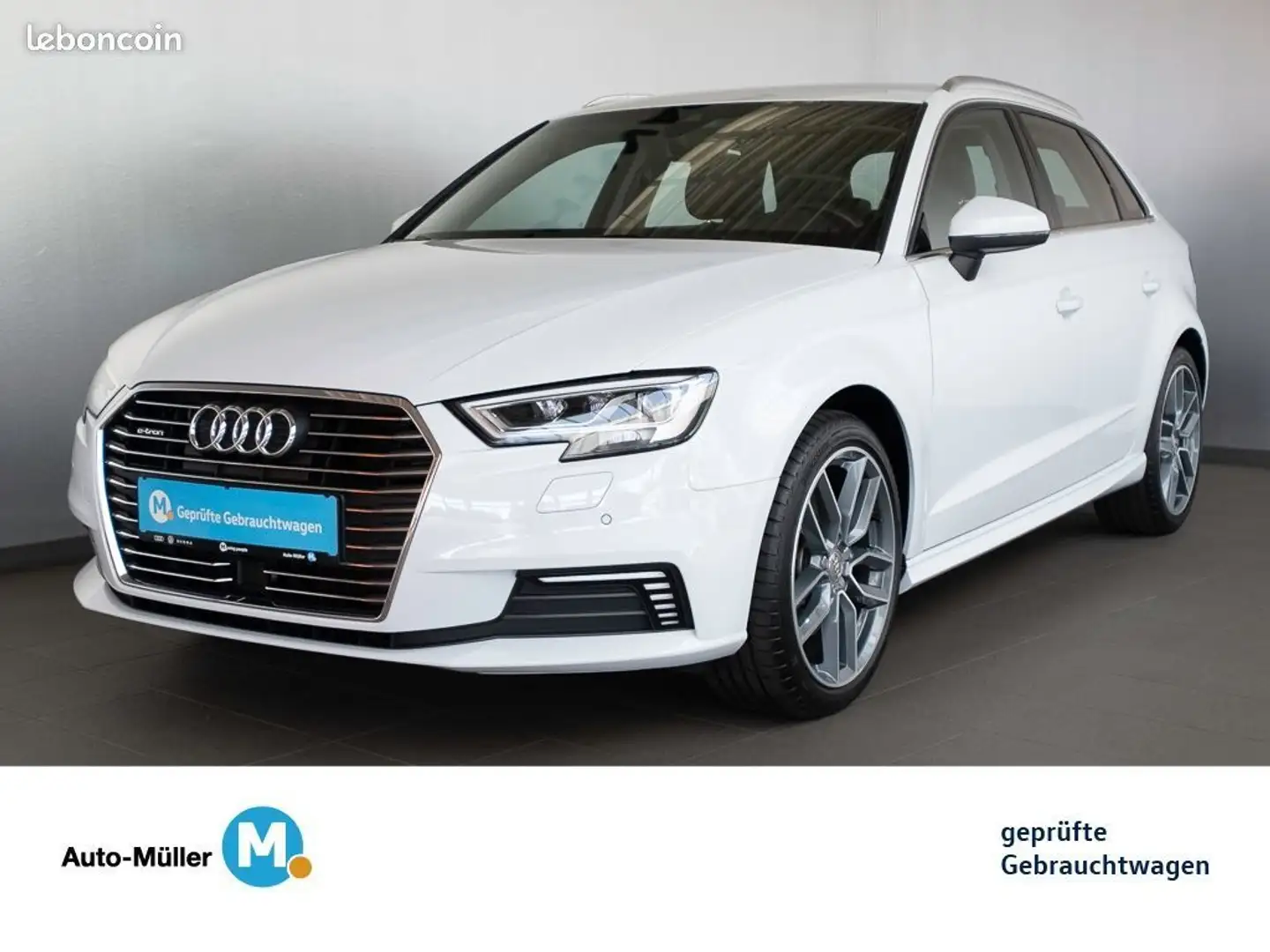 Audi A3 design 40TFSIe S-tronic Blanc - 1