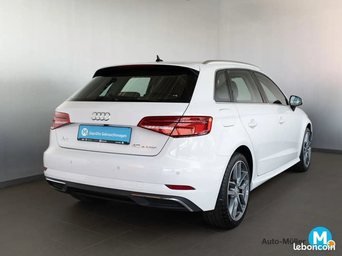 Audi A3 design 40TFSIe S-tronic Blanc - 2