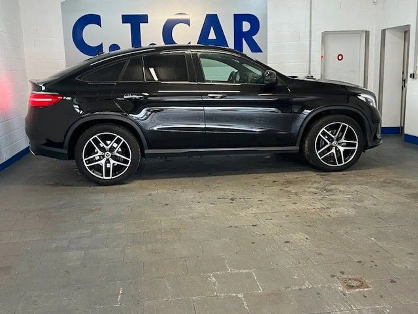 Mercedes-Benz GLE 350 Coupe GLE 350 d 4Matic Schwarz - 2