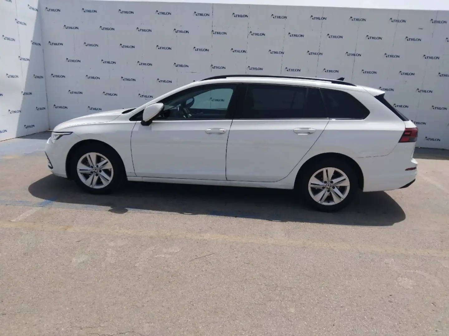 Volkswagen Golf Variant 2.0TDI Life 85kW Blanco - 2