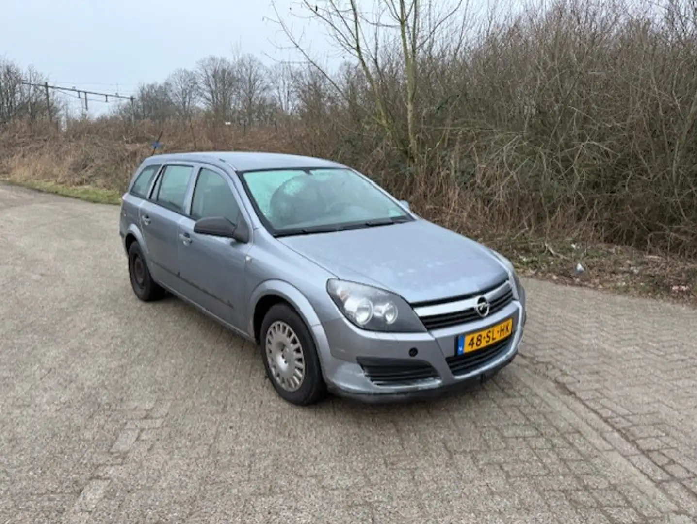 Opel Astra Wagon 1.8 Business Automaat Koppakking lek. Loop o Grau - 1