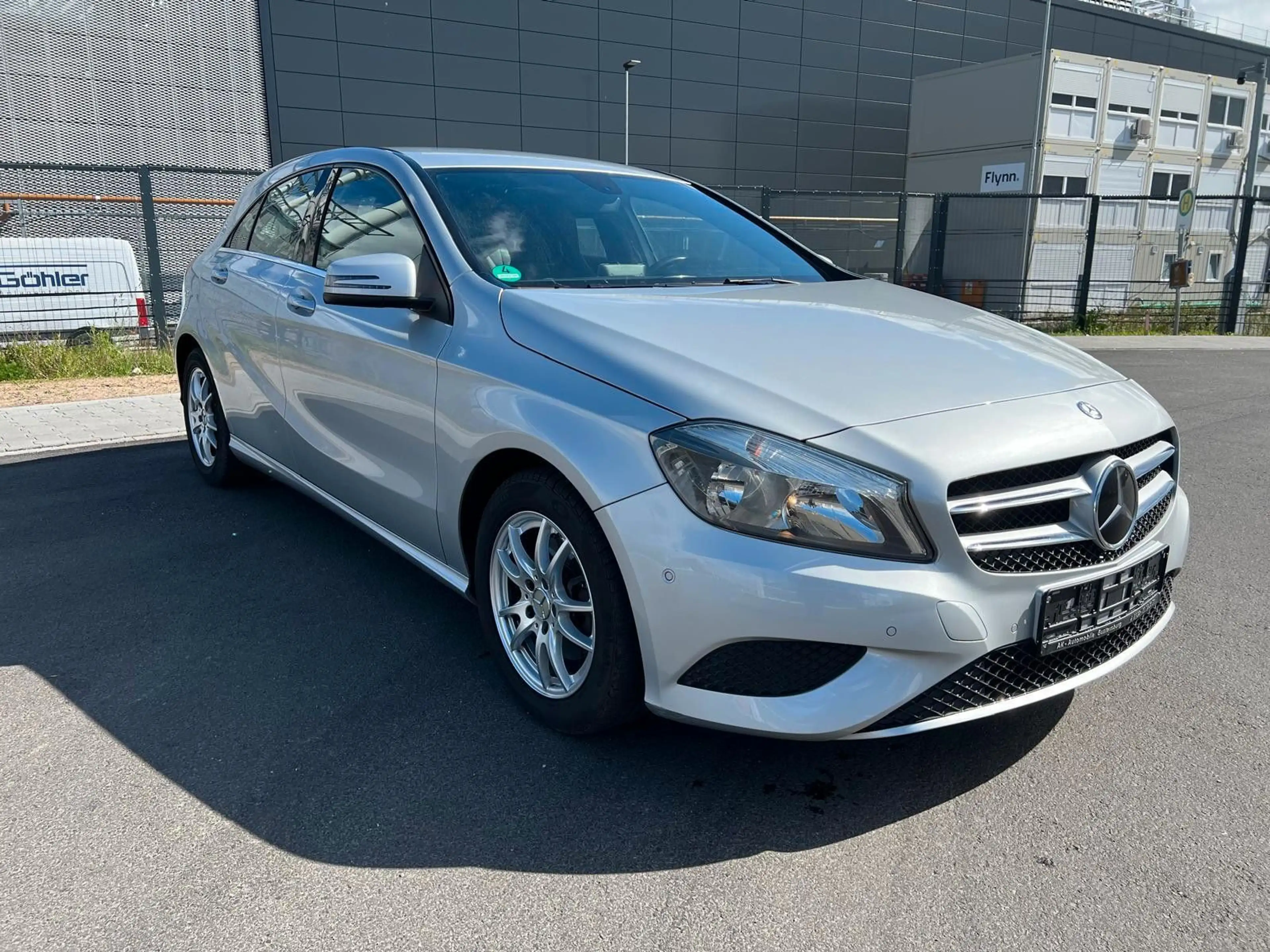 Mercedes-Benz A 180 *Automatik Leder Navi SH 2.Hand*