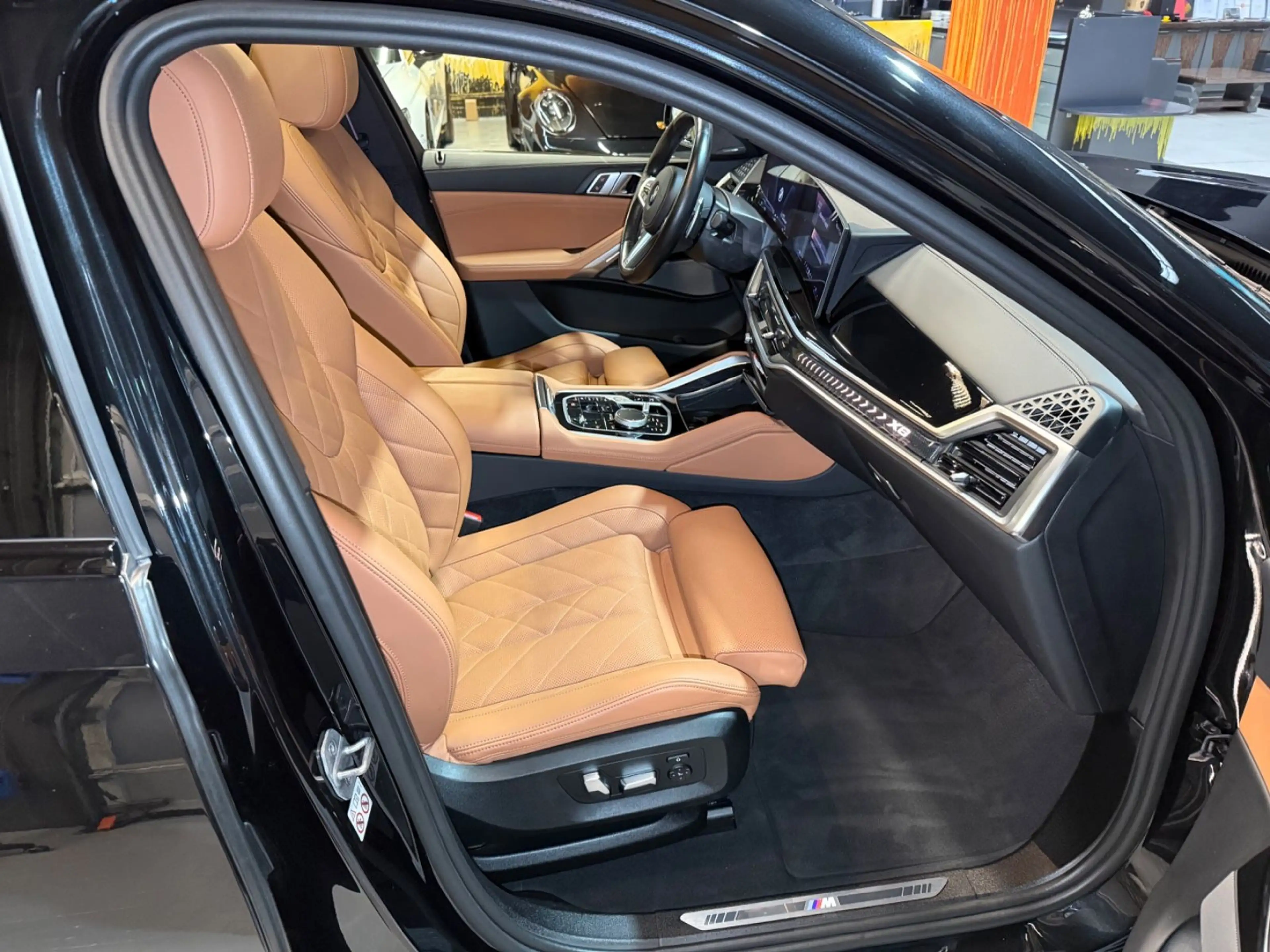 BMW X6 30d xDrive M Sport Pro~PANO~KAMERA 360~HUD~22 — photo 15