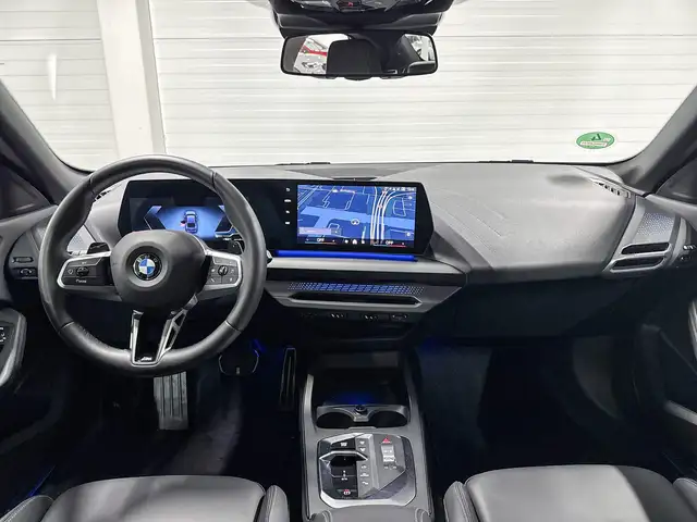 BMW 2 Series view 10