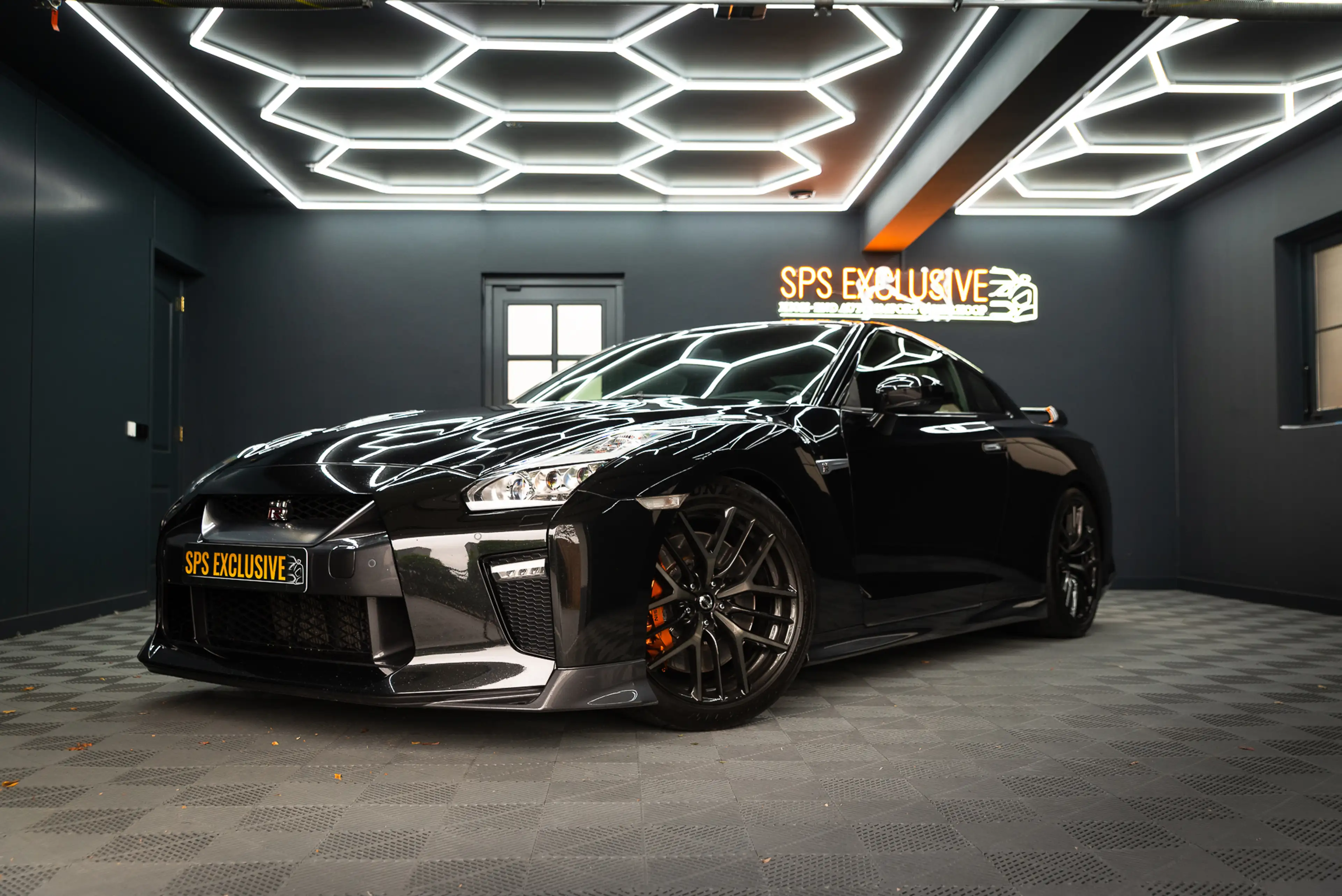 Nissan GT-R 3.8 V6 Black Edition / 1e lak / Bose / Recaro / O.