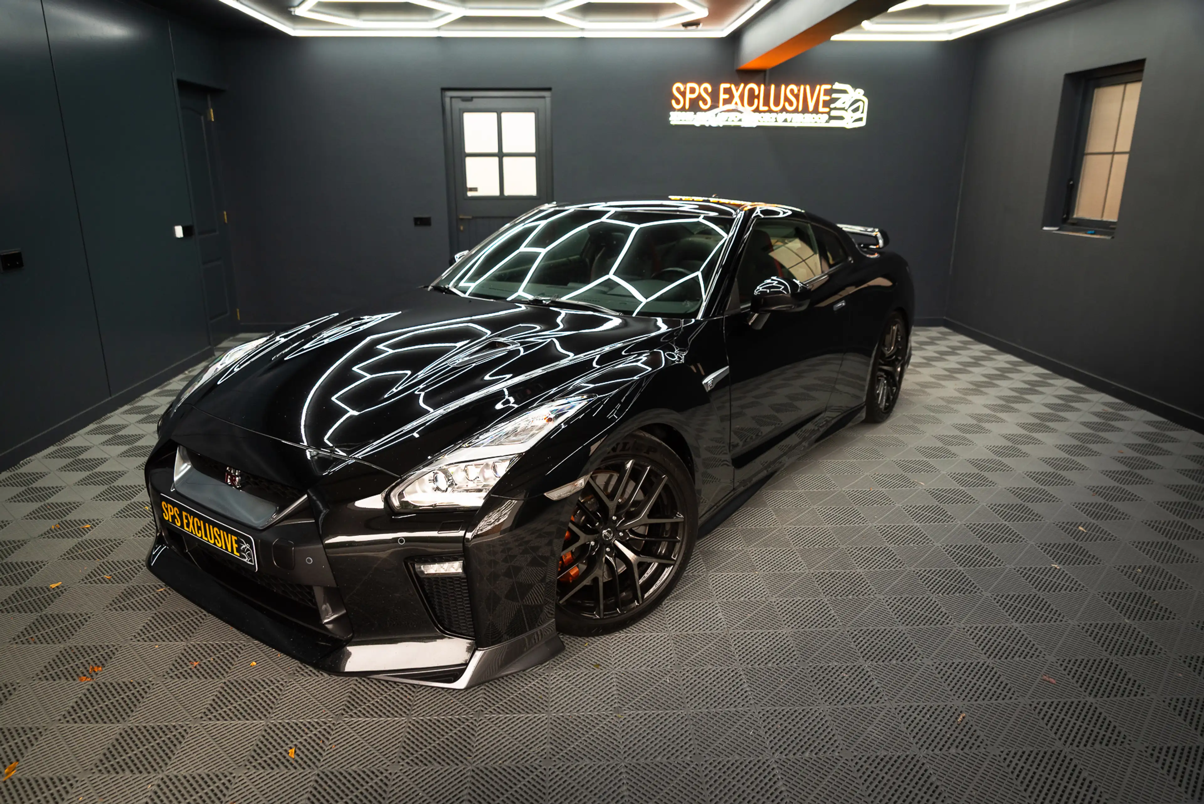 Nissan GT-R 3.8 V6 Black Edition / 1e lak / Bose / Recaro / O. — photo 5