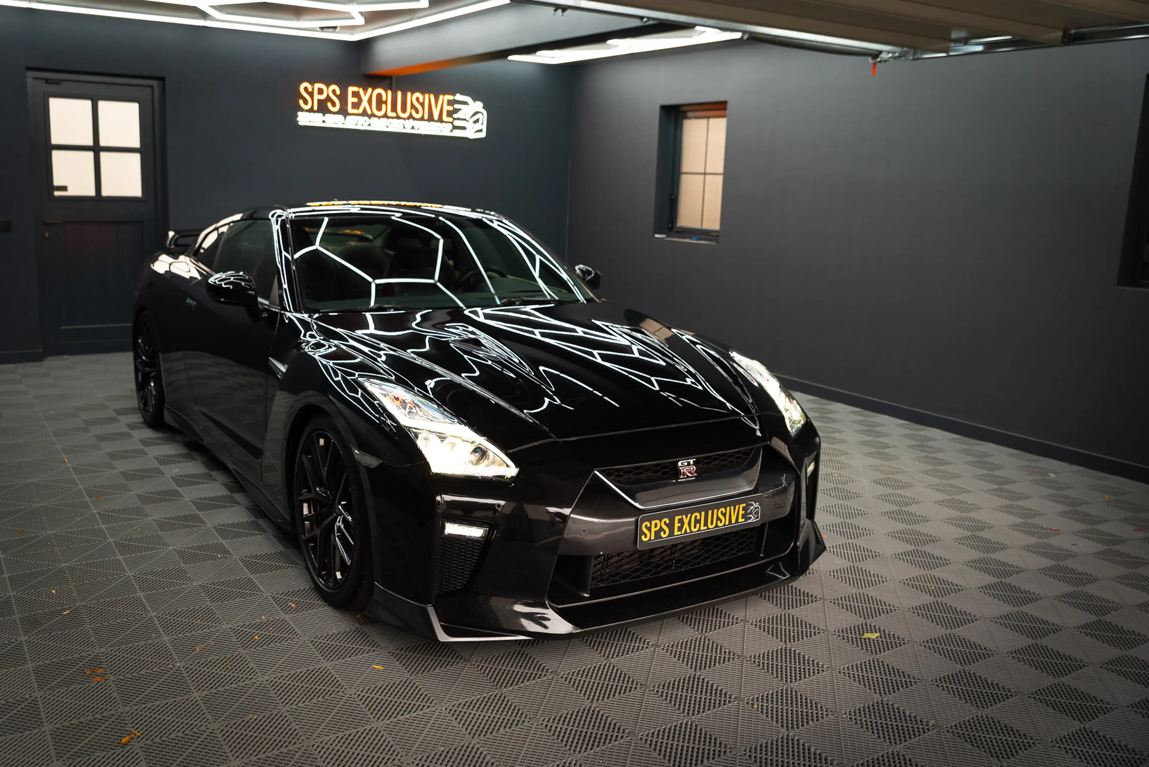 Nissan GT-R 3.8 V6 Black Edition / 1e lak / Bose / Recaro / O. — photo 19