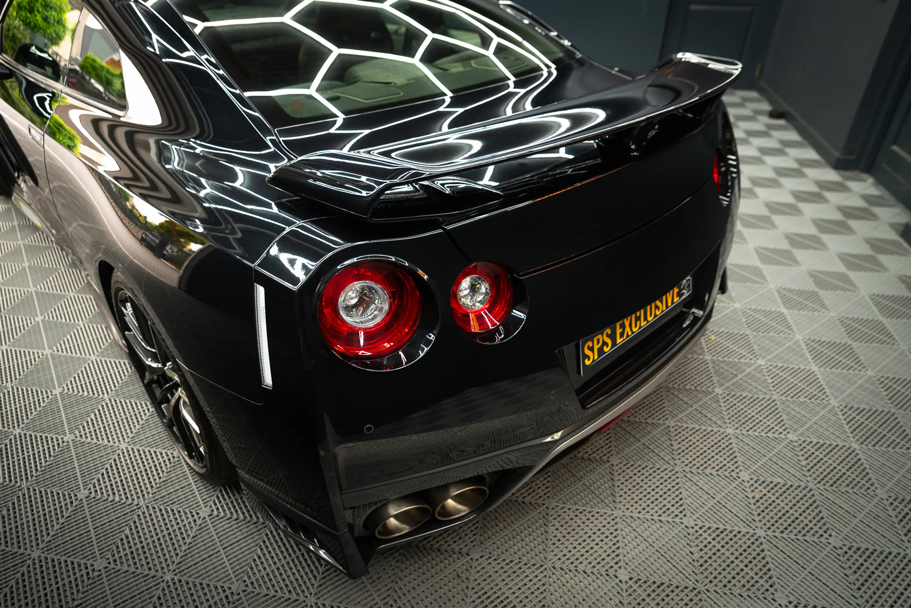 Nissan GT-R 3.8 V6 Black Edition / 1e lak / Bose / Recaro / O. — photo 12