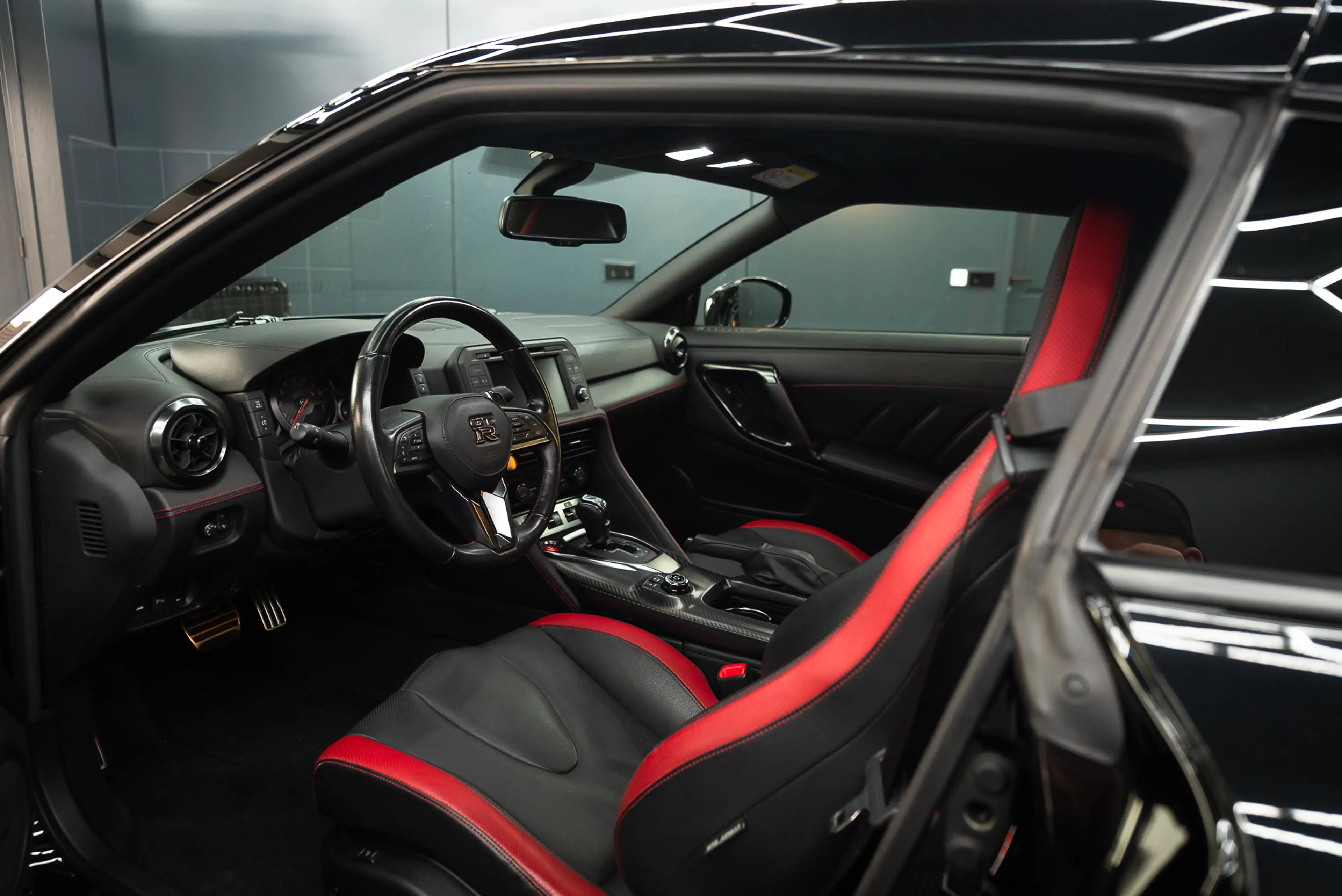 Nissan GT-R 3.8 V6 Black Edition / 1e lak / Bose / Recaro / O. — photo 38